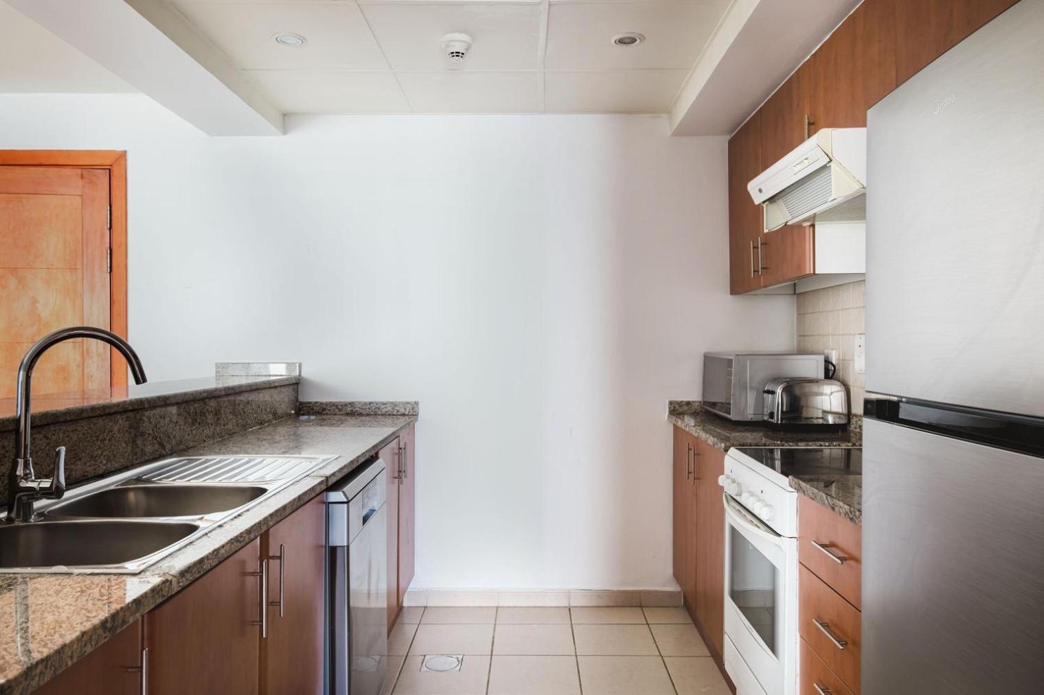 Blueground Greens City View Furnished Dxb-1533 *