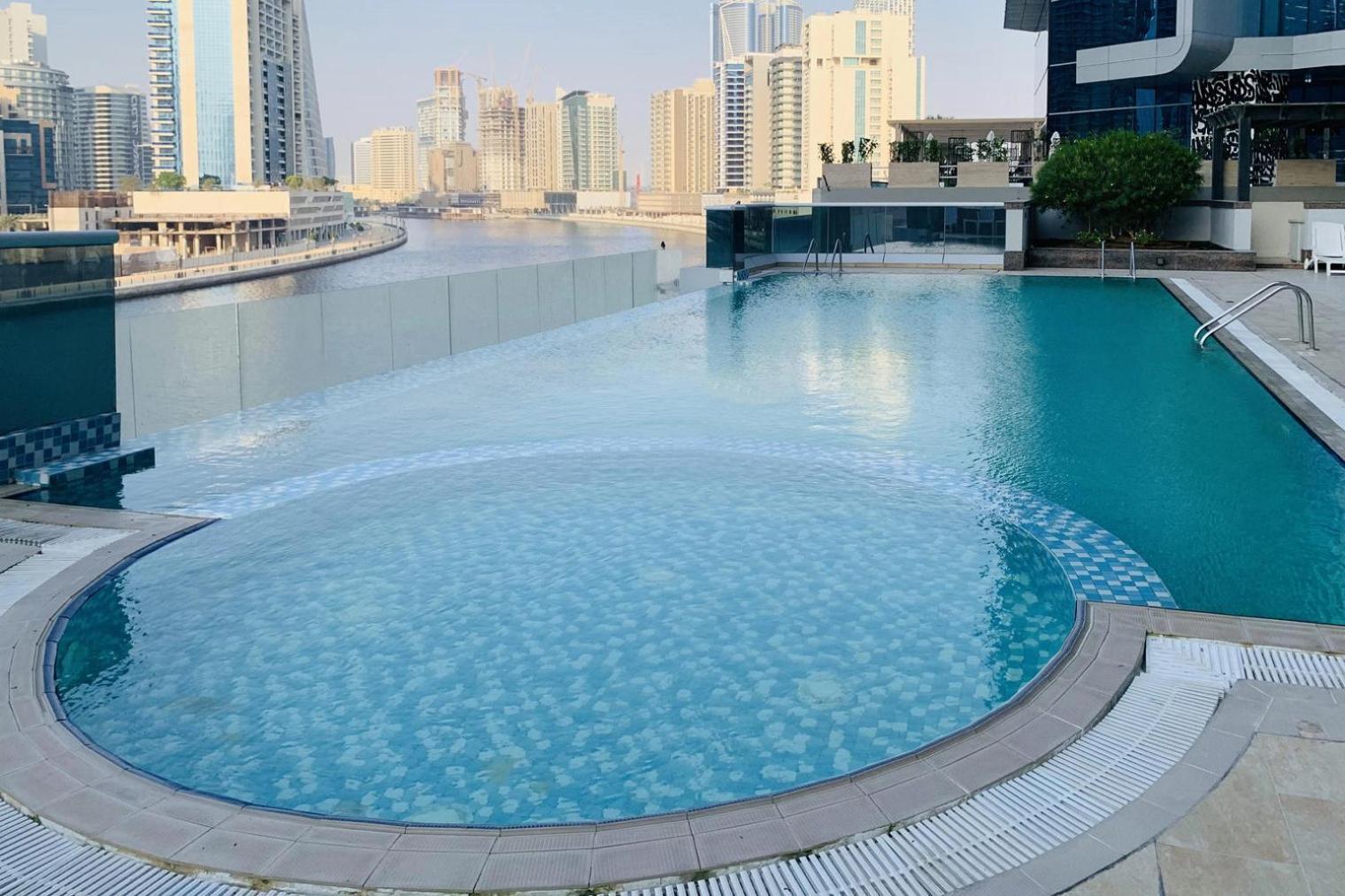 Apartment Blueground Art Xv Pool Gym Elevator Dxb-1262 *