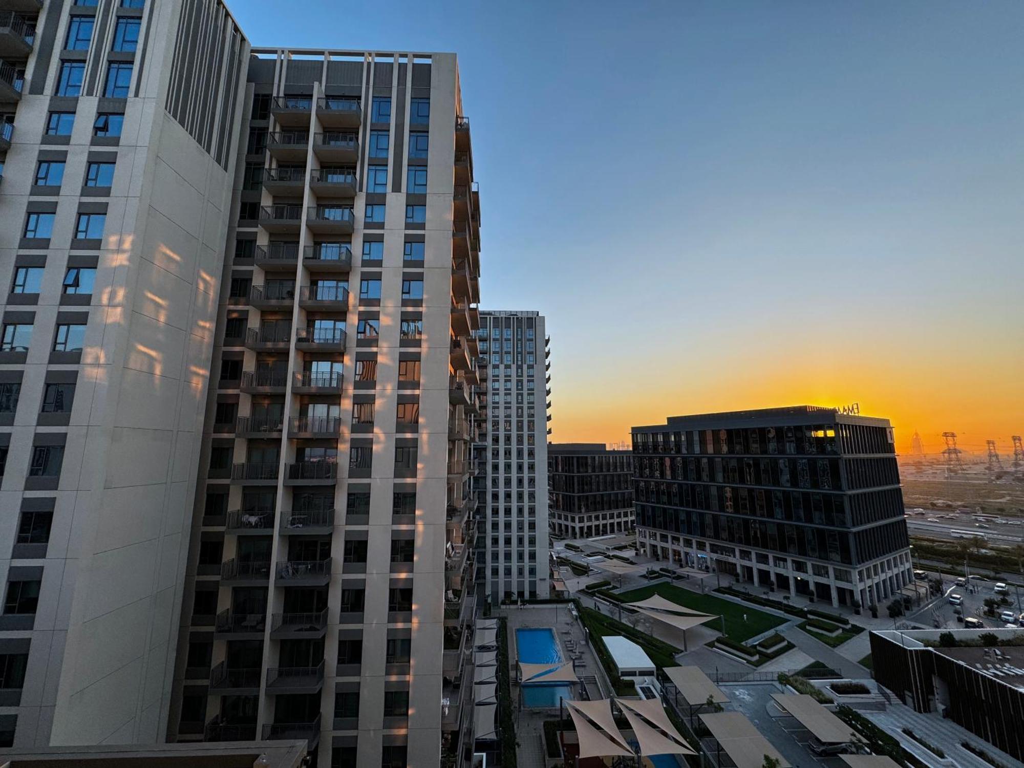 Elite Escapes - Socio Stylish 1 Bhk Getaway Dubai
