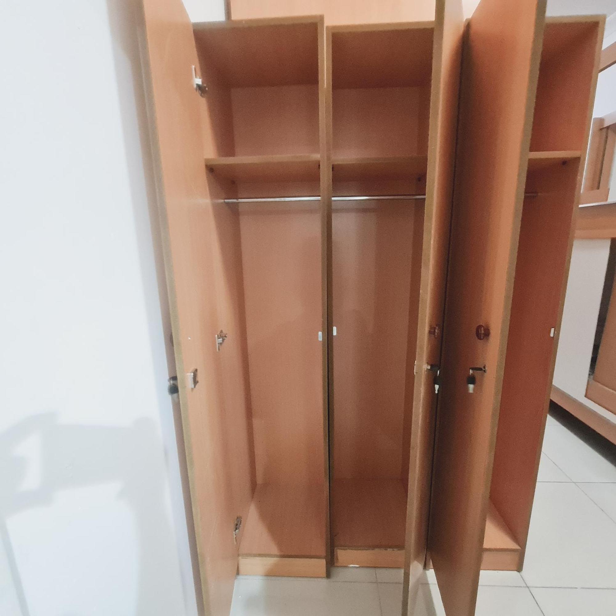 Albergue La Gold Capsule Men's Dubai