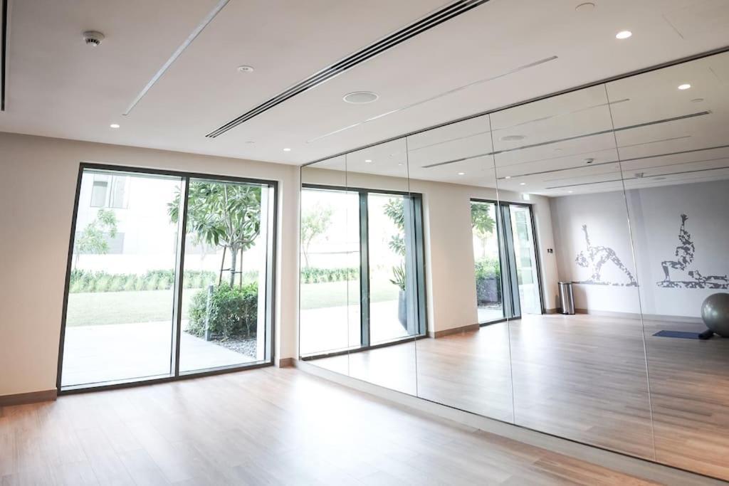 Downtown Luxurious 1br Near Mall And Fountain Apartment *