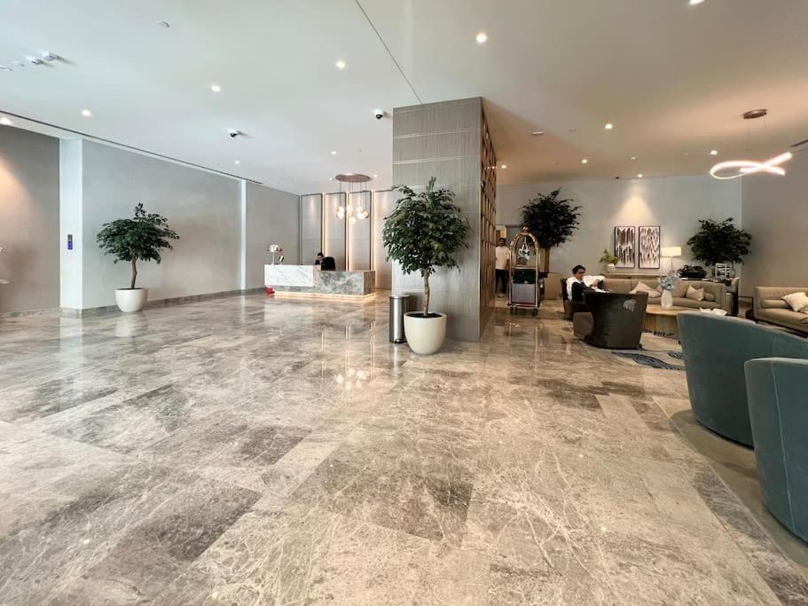Downtown Luxurious 1br Near Mall And Fountain Apartment