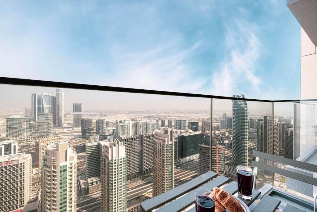 Downtown Luxurious 1br Near Mall And Fountain * Dubai