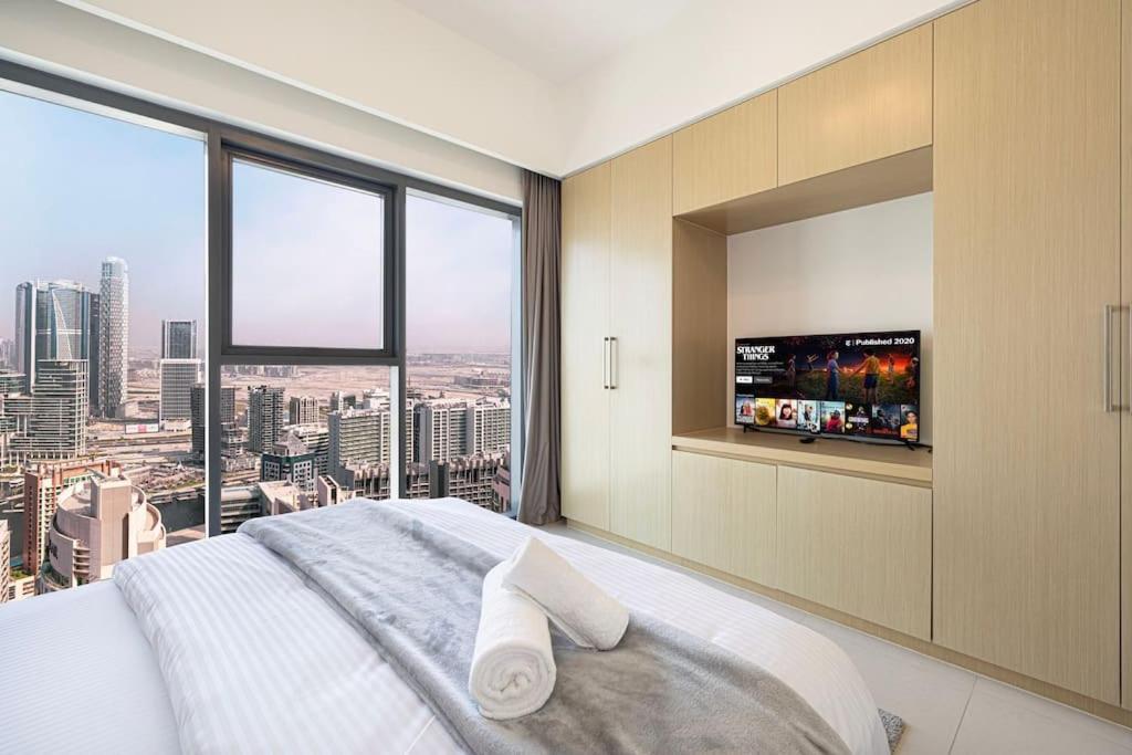 Downtown Luxurious 1br Near Mall And Fountain