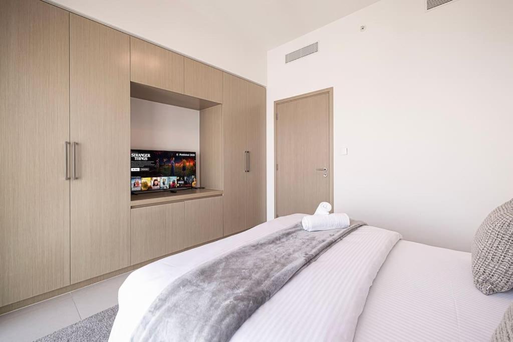 Downtown Luxurious 1br Near Mall And Fountain