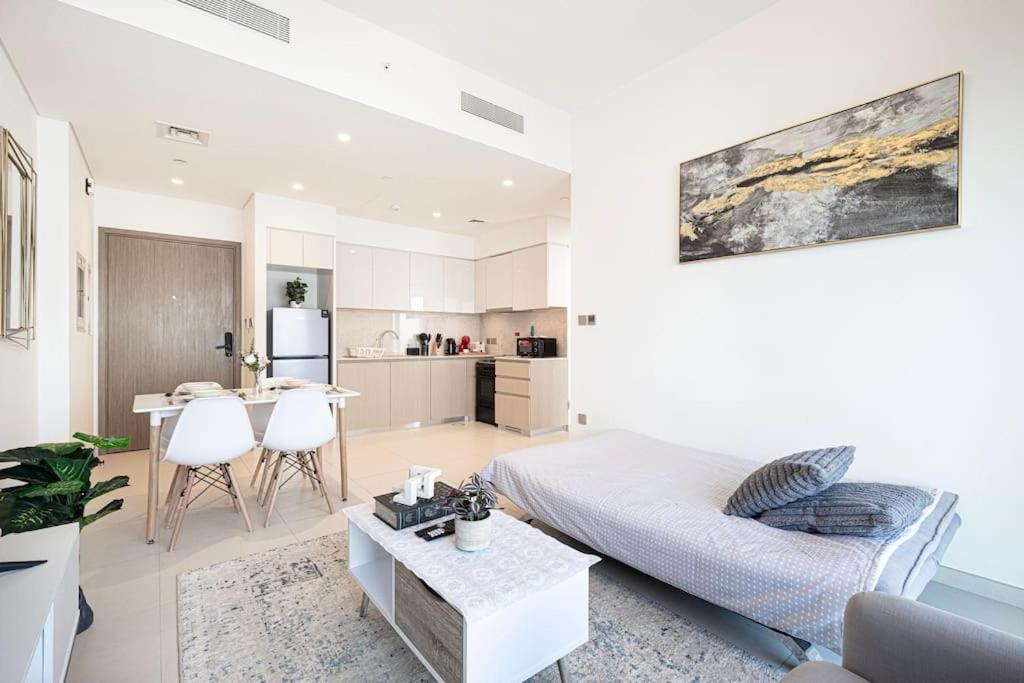 Downtown Luxurious 1br Near Mall And Fountain Apartment *