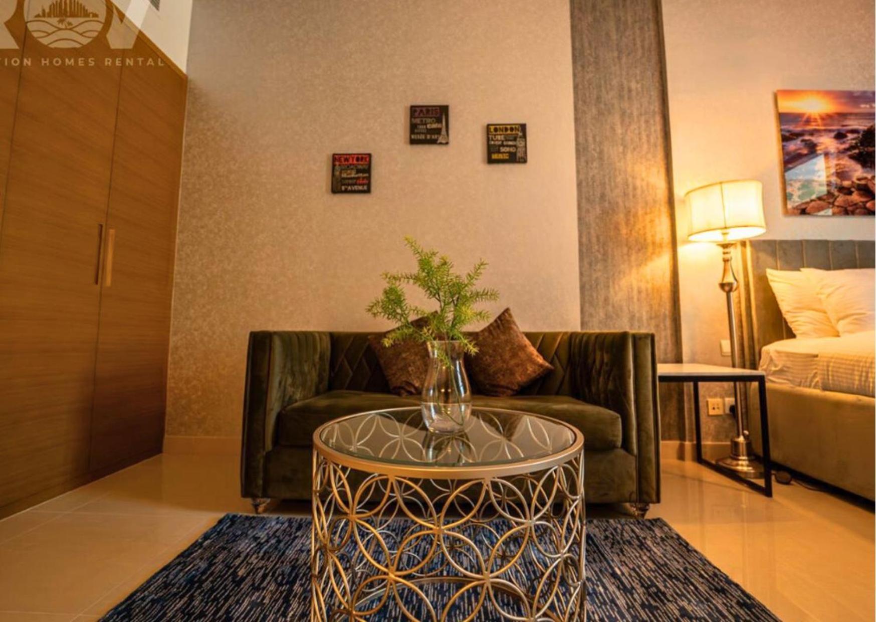 Chic With Scenic Boulevard Views Apartment Dubai