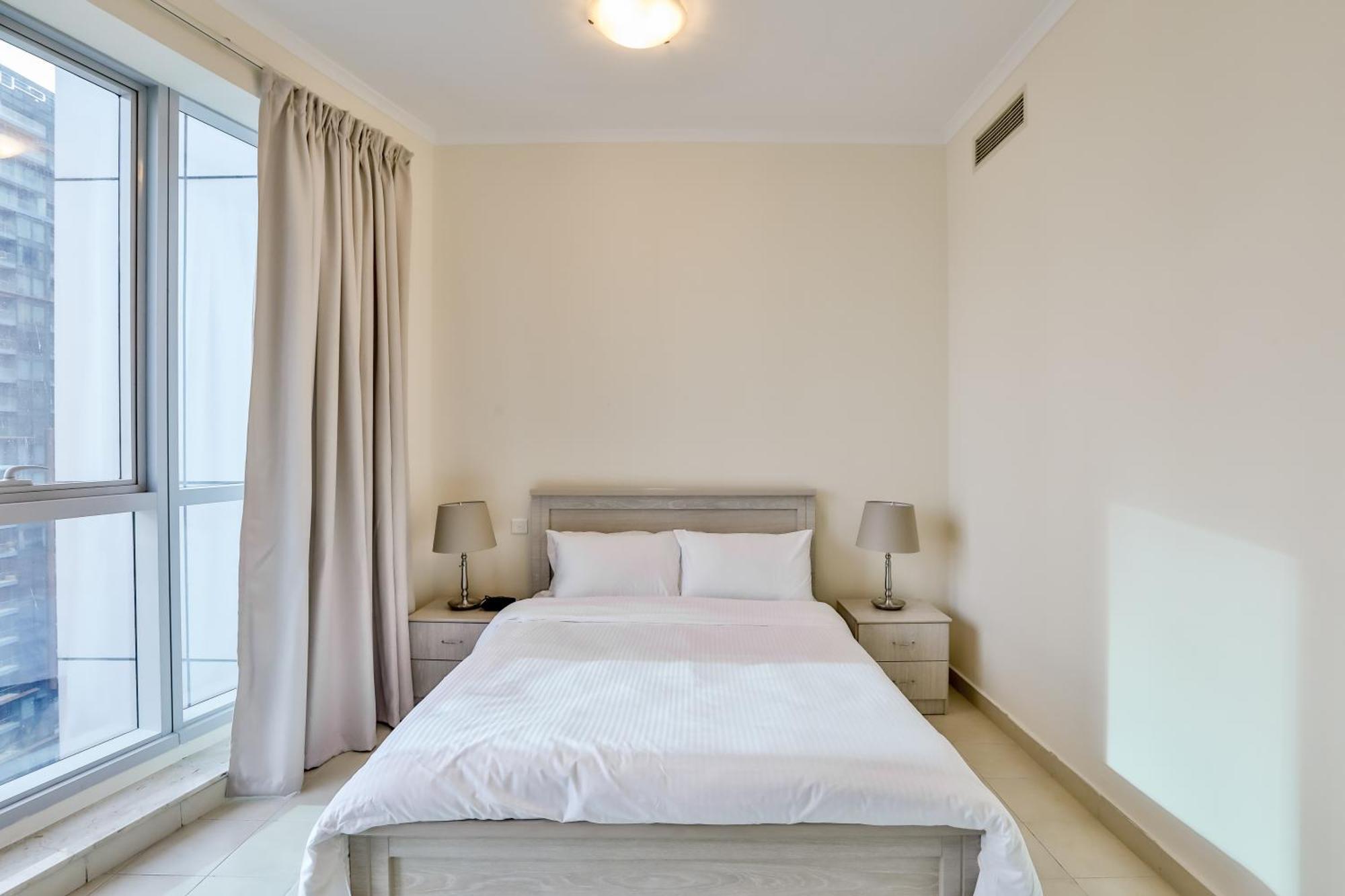 2 Bedroom High Floor Torch Tower Marina - Nox Apartment *