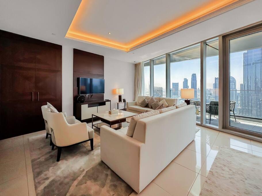 Easemytrip - Premium Burj Khalifa View - Address Sky View Apartment Dubai