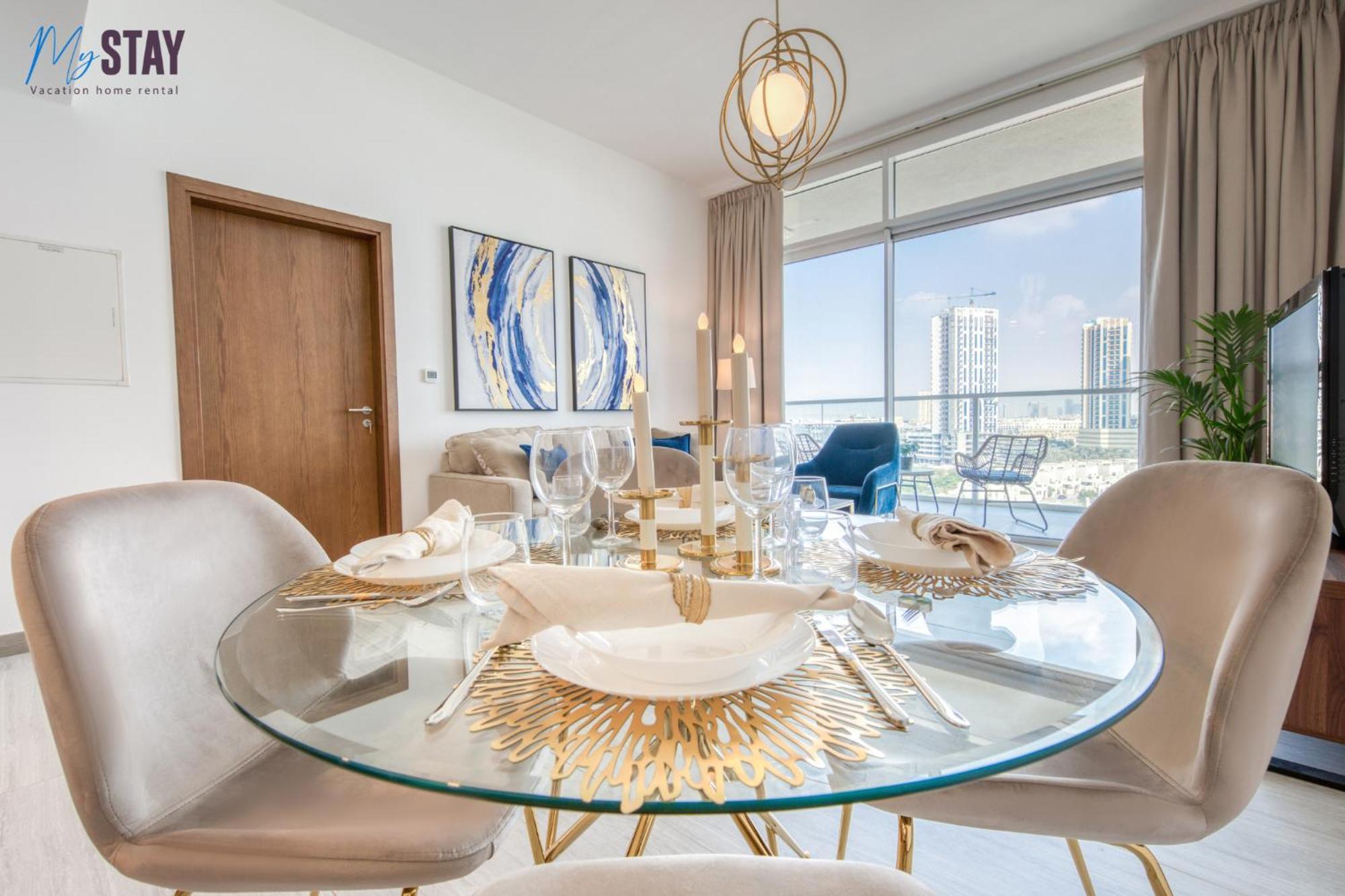 Luxurious One Bedroom , Jvc - * Dubai