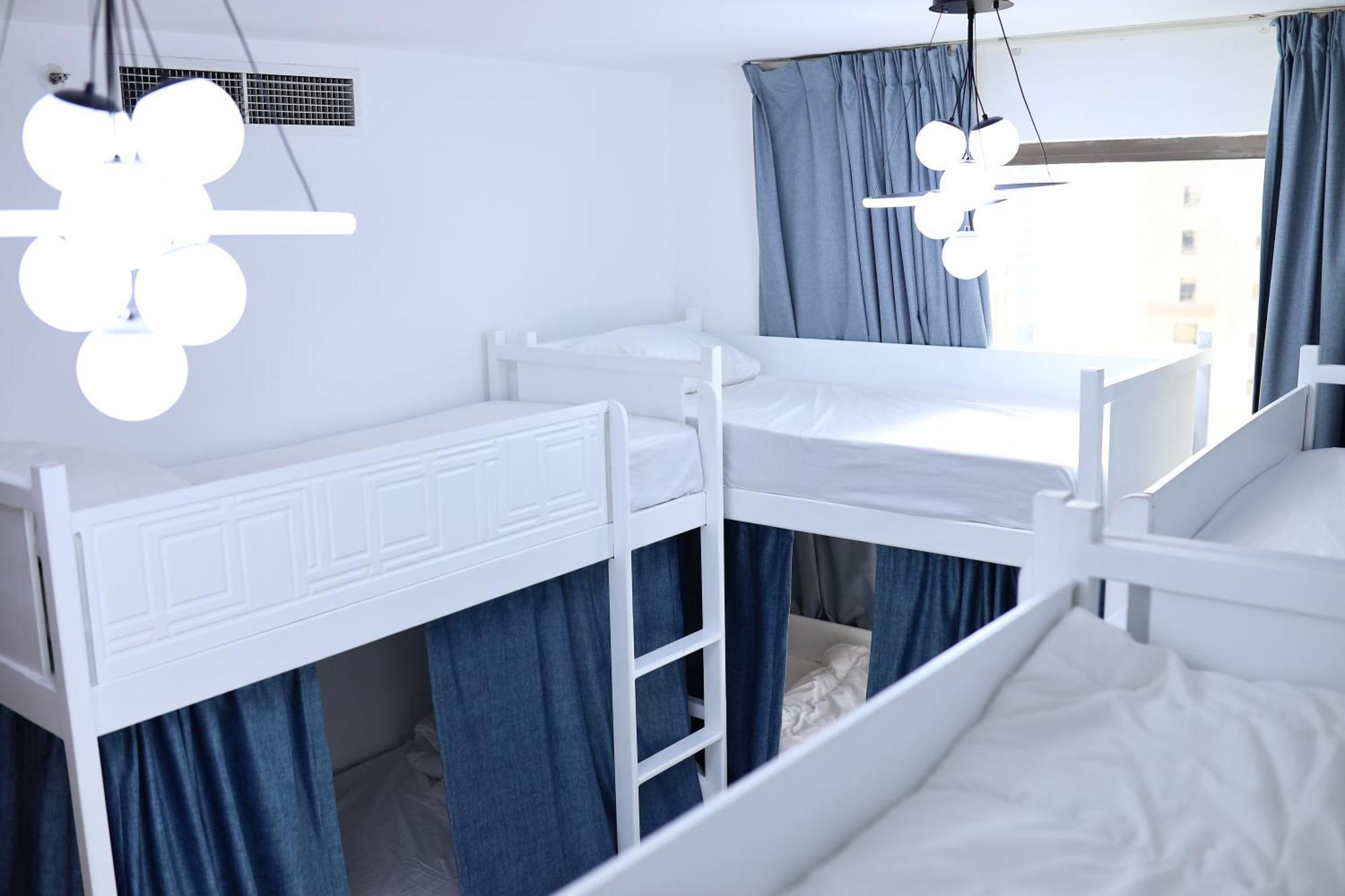 Shams Murjan Jbr Albergue Dubai