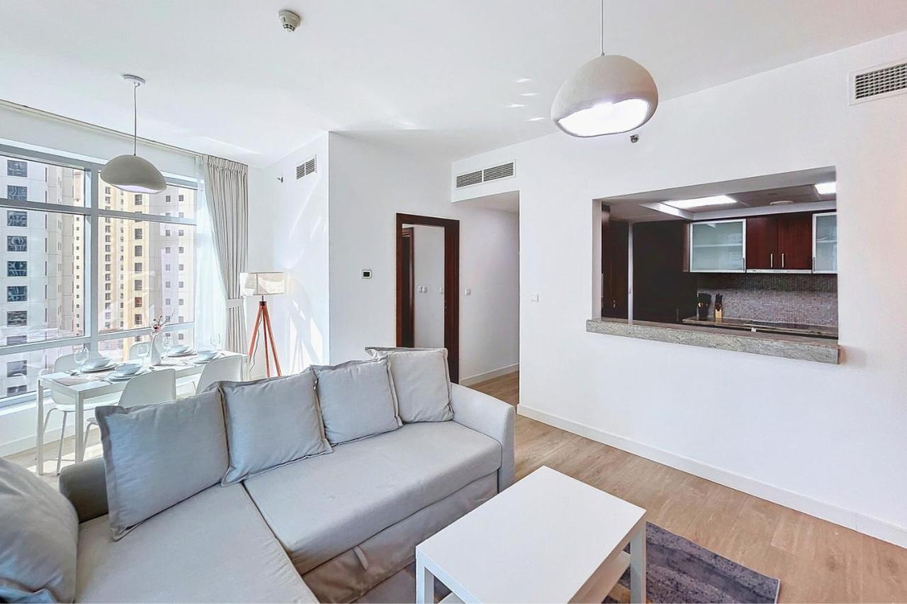 Sanibel Tower - One Bedroom With Marina View Apartment