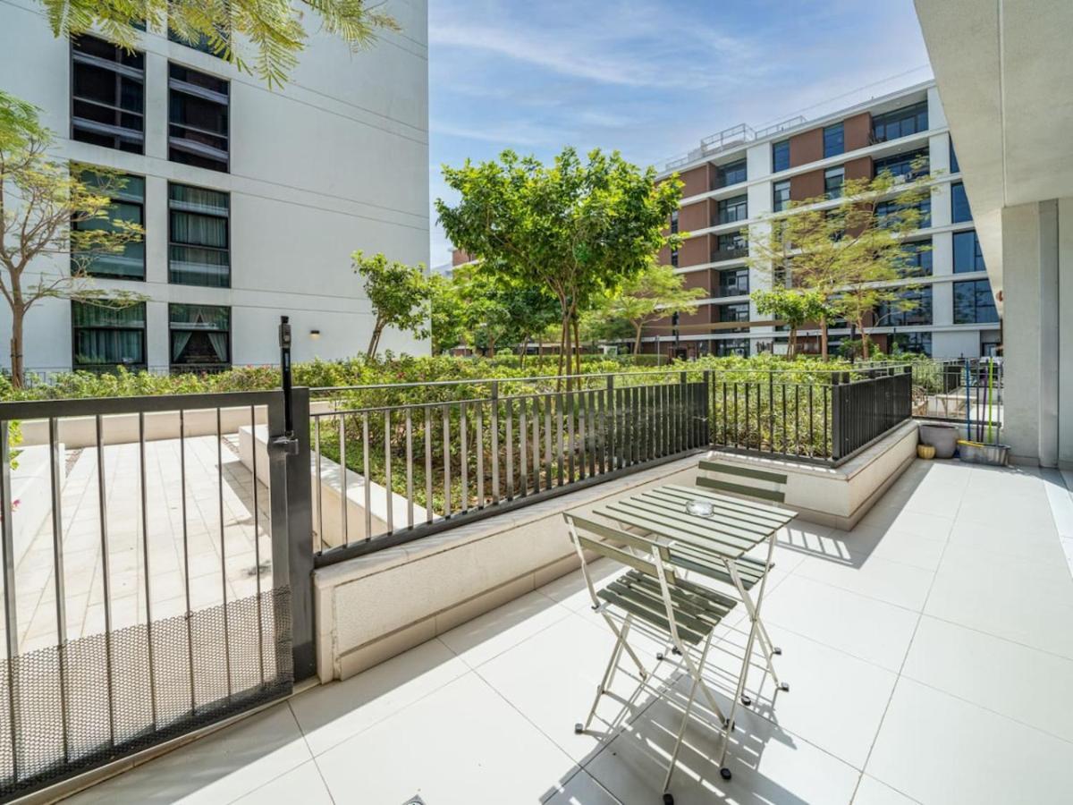 Hills Elegant 1-bed With Terrace Dubai