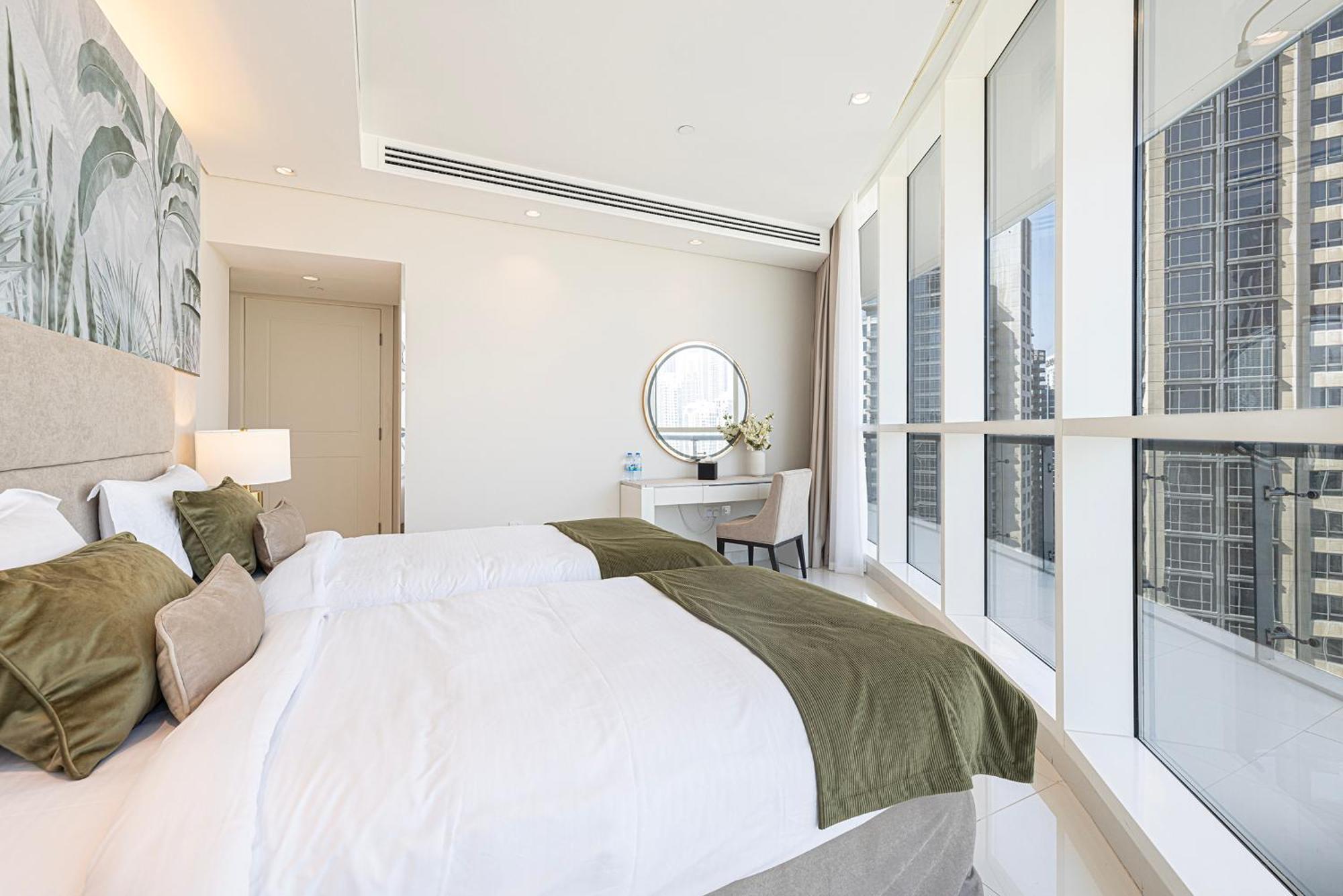 Magnificent - Damac Distinction Downtown Apartment Dubai