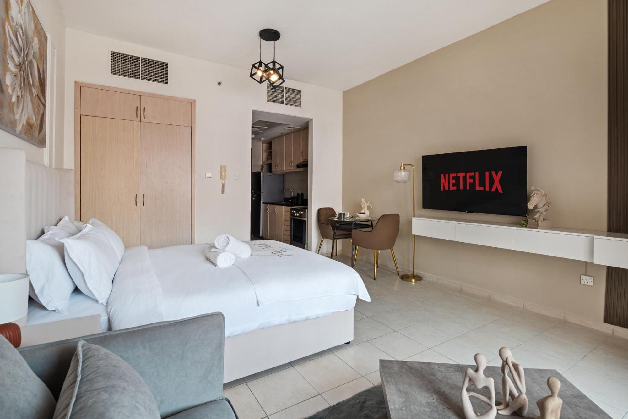Apartment Urban Designer Apt - Family Friendly *