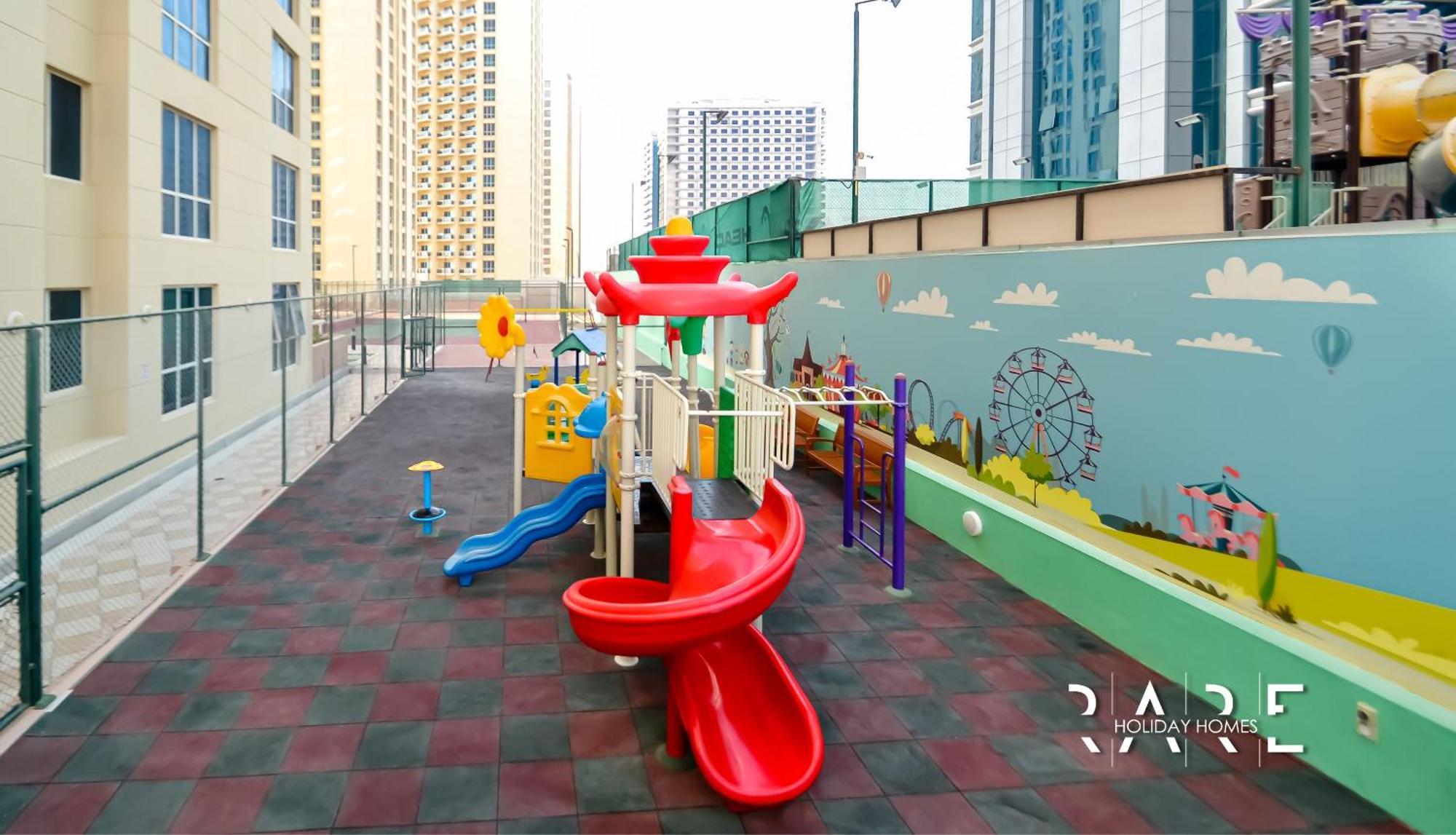 Apartment Rare Homes - The Crescent Tower - Impz - Production - R705 *