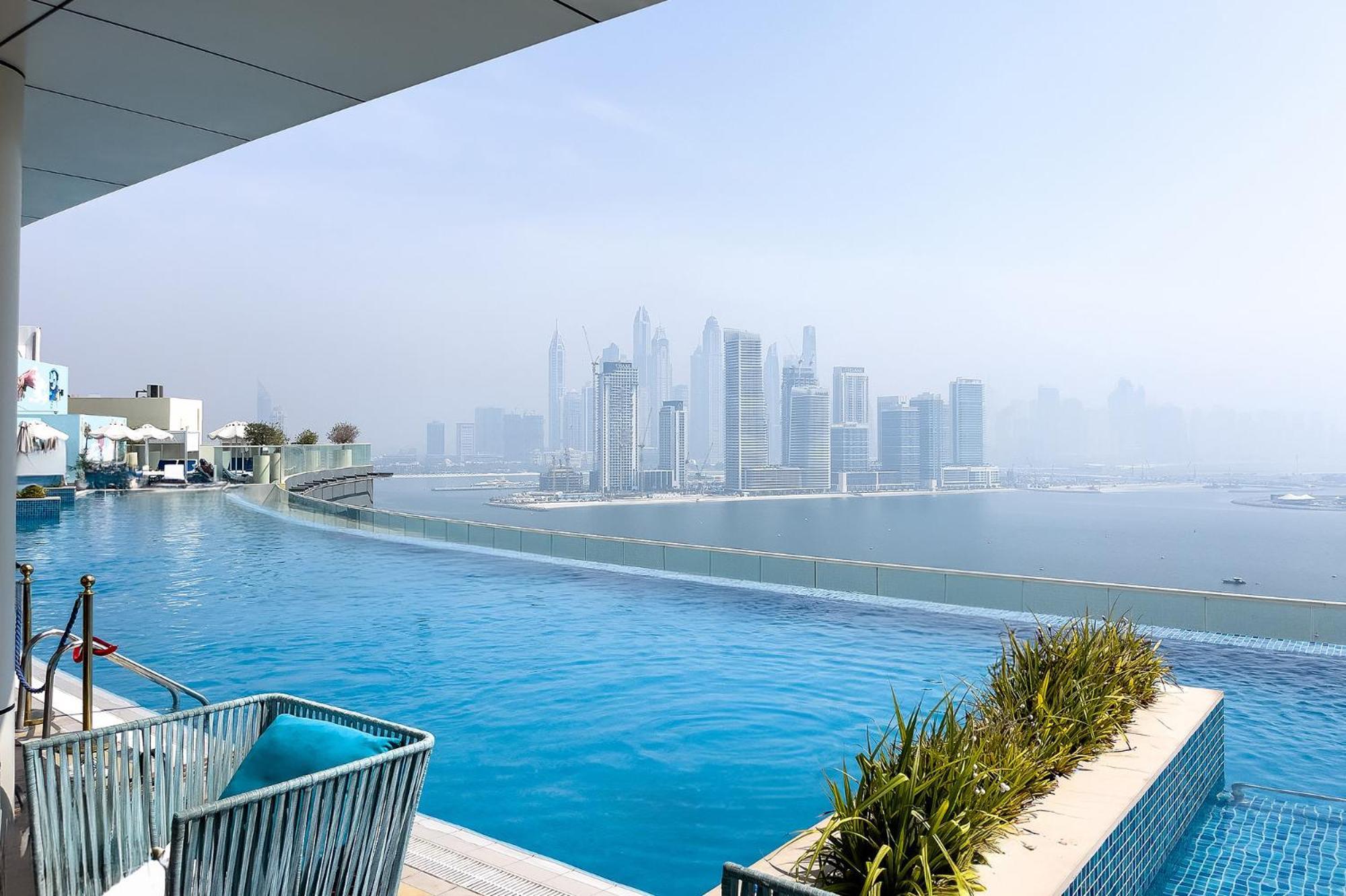 Modern And Cozy At Seven Palm Prime Location Apartment *