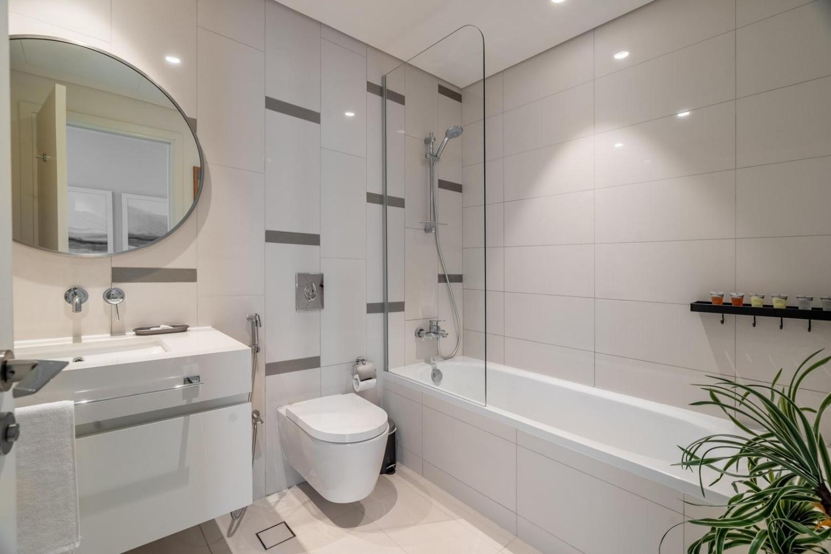 Guestready - Blue Diamond Beachfront Retreat Apartment *