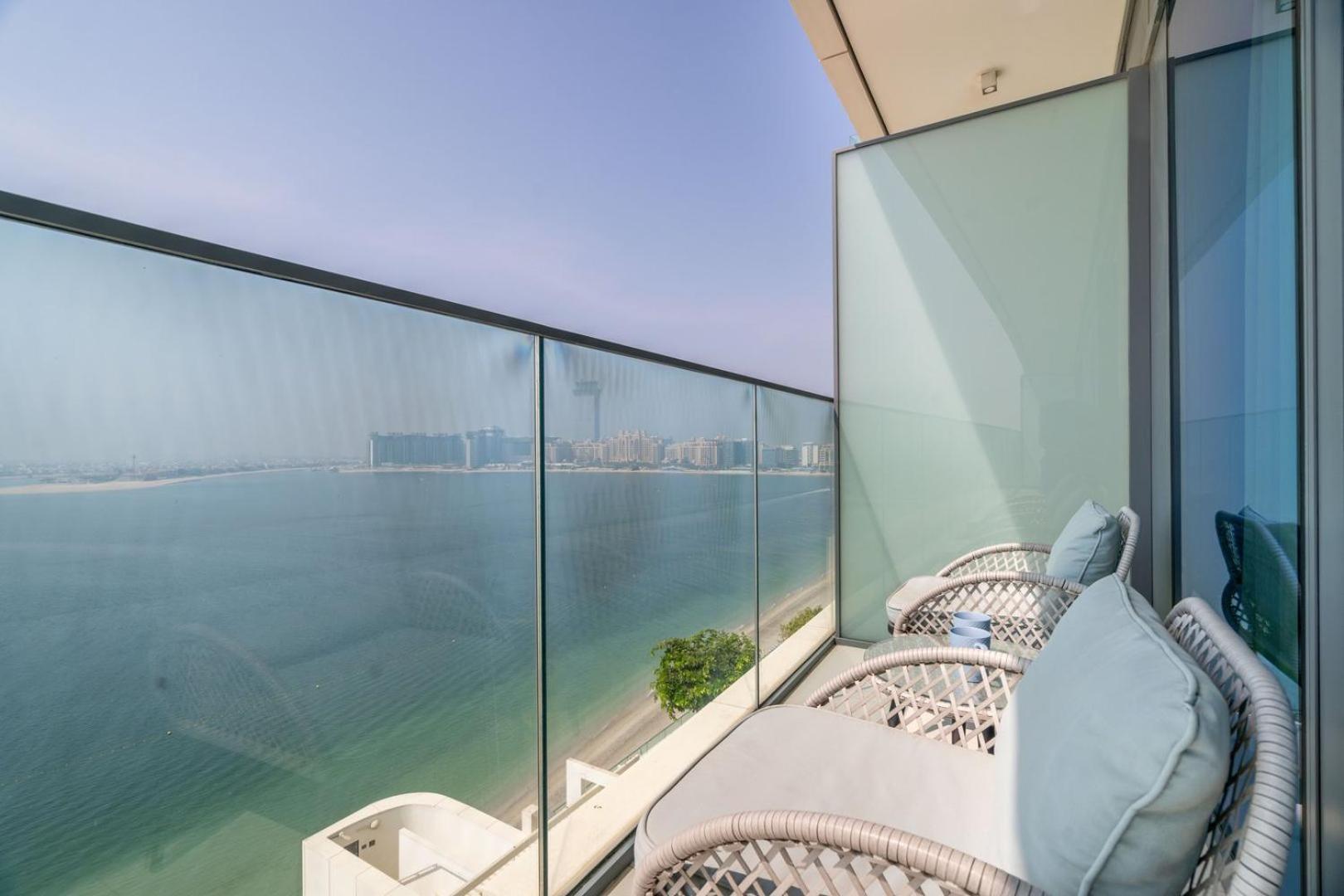 Guestready - Blue Diamond Beachfront Retreat Apartment *