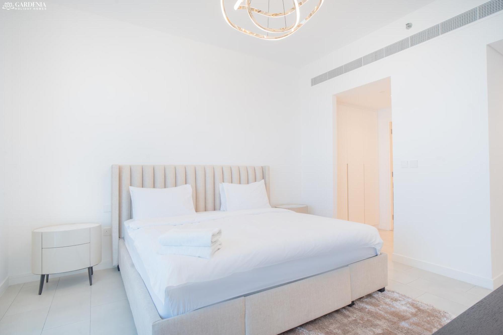 Jbr - Private Access Full Sea View At La-vie By Gardenia