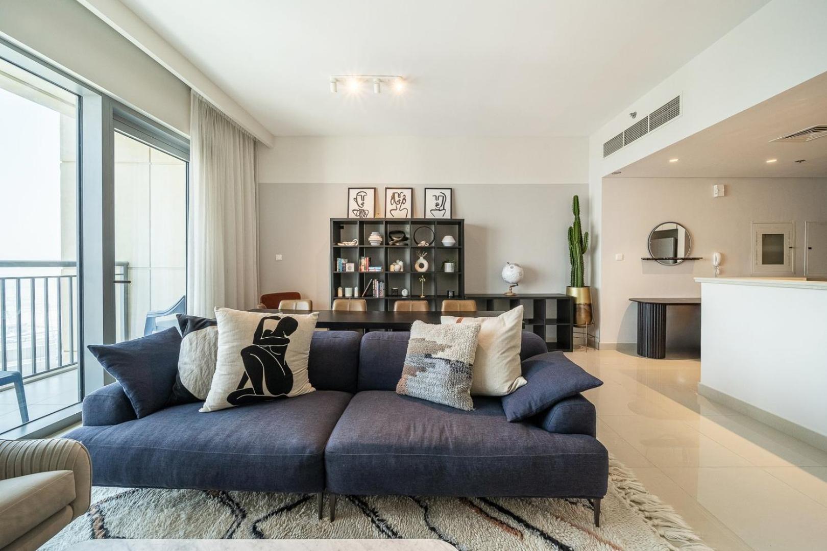 Luxe | Luxury 2br | Creek View | Modern & Cozy Apartment Dubai