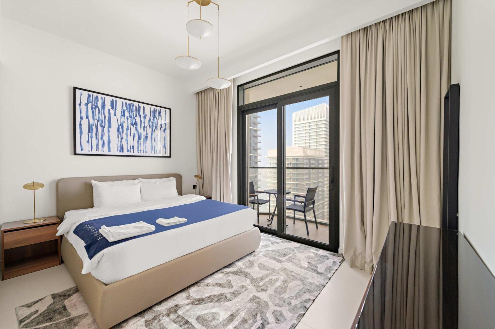 Silkhaus 1bdr In Marina Vista With Private Dubai