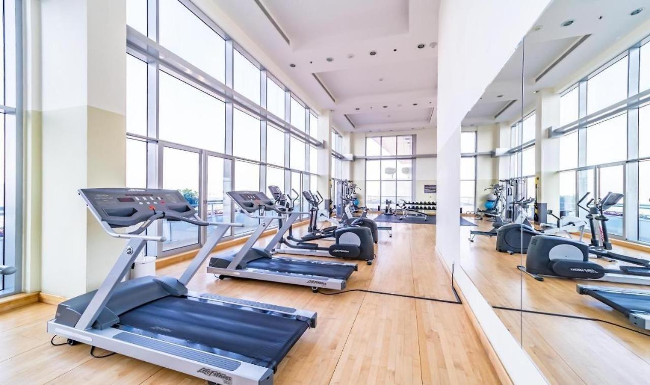 Quill - Canal View Spacious 3 Bedroom Apartment Dubai