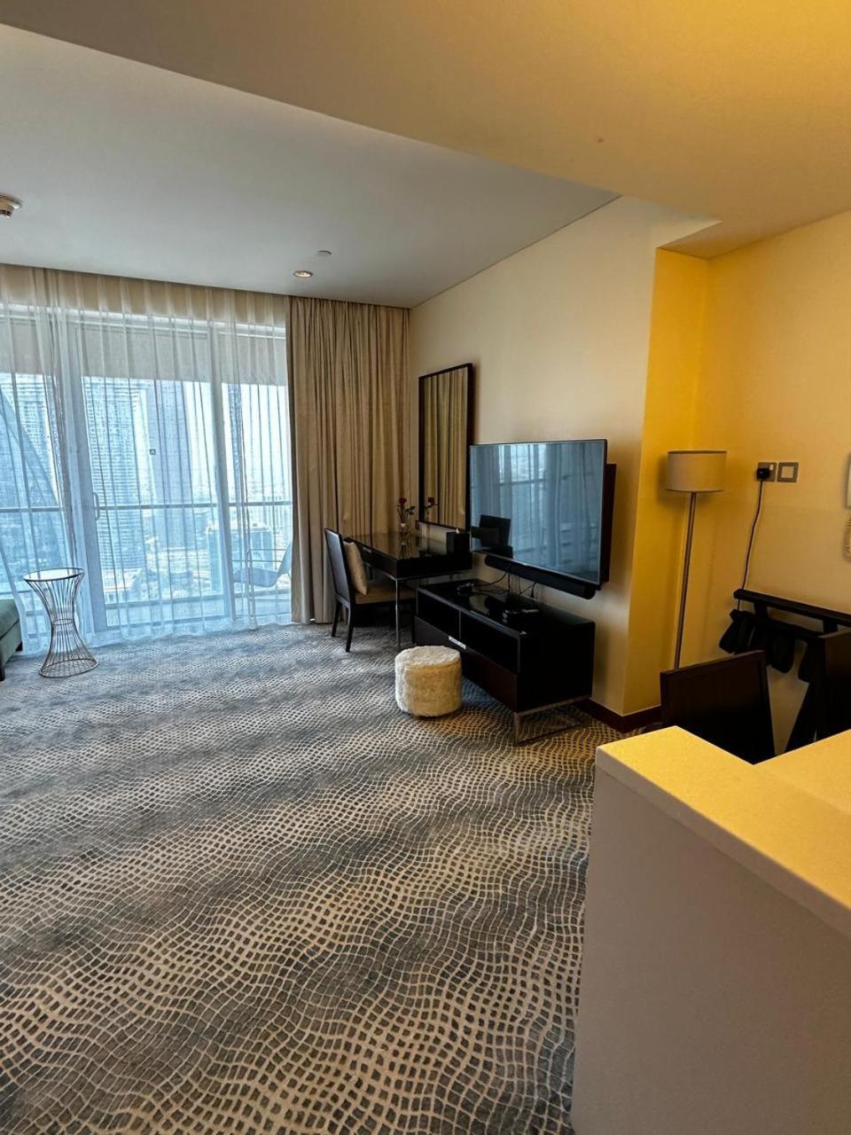 Mall Fashion Avenue Highest Floor Burj Khalifa View Residence- Formerly Address Mall *