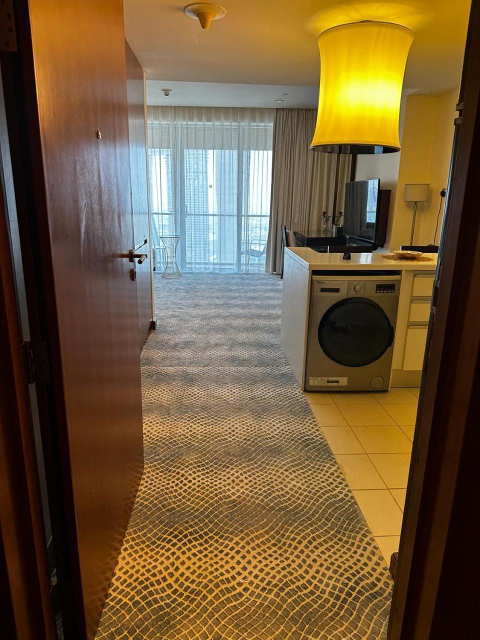 Mall Fashion Avenue Highest Floor Burj Khalifa View Residence- Formerly Address Mall *