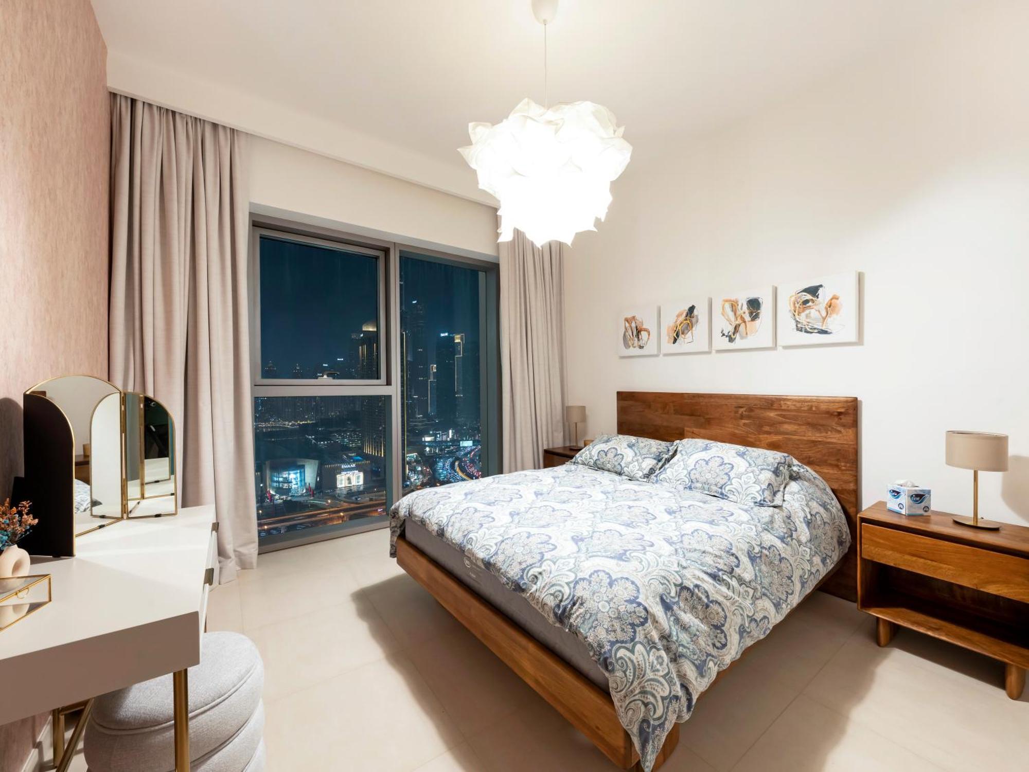 Luxury 2br, Burj And Fountain View, 2 Min Walk To Mall *