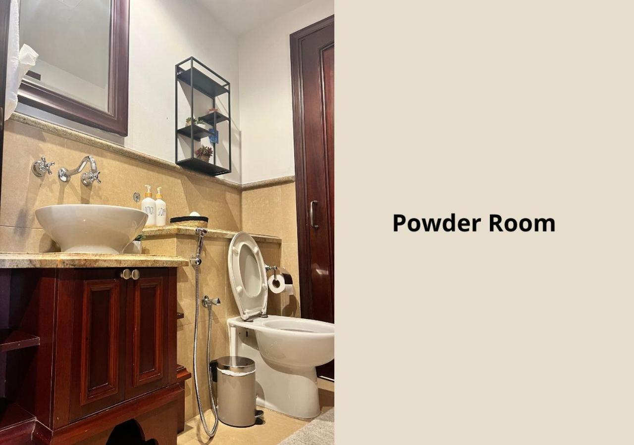 5 Min Walk To Burj Khalifa 2bhk Luxury Downtown Burj Haven Apartment *