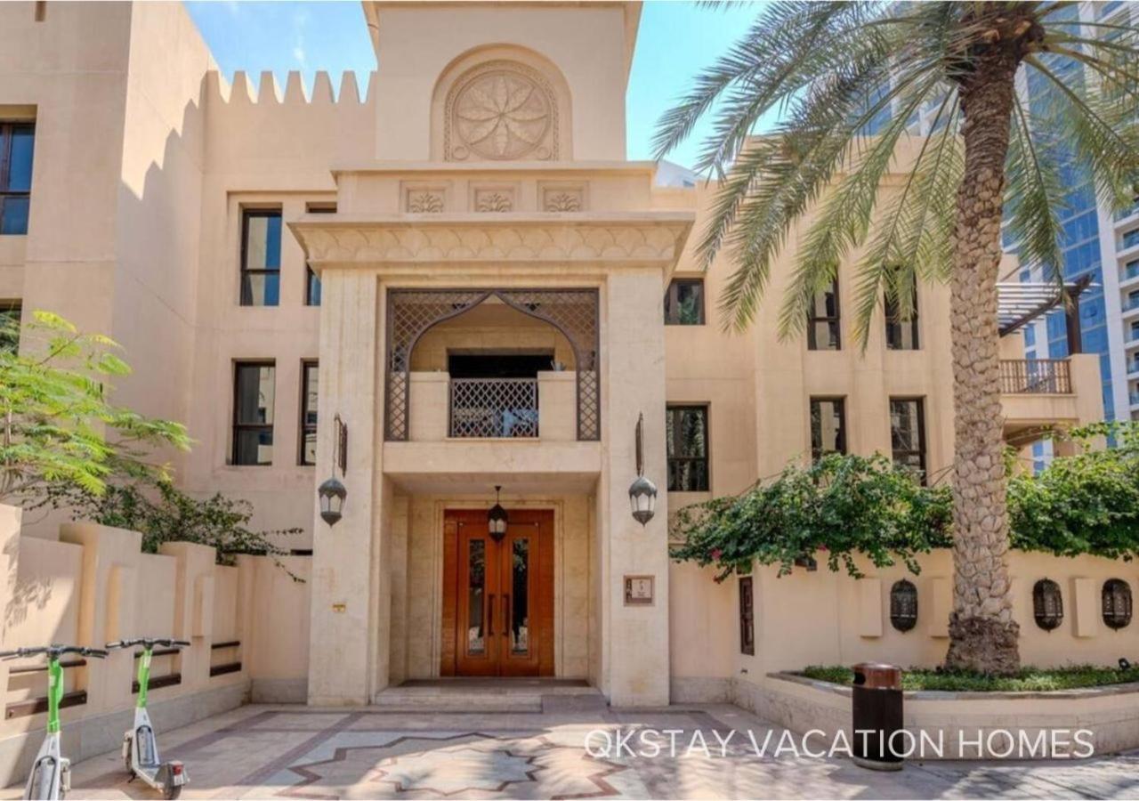 Apartment 5 Min Walk To Burj Khalifa 2bhk Luxury Downtown Burj Haven