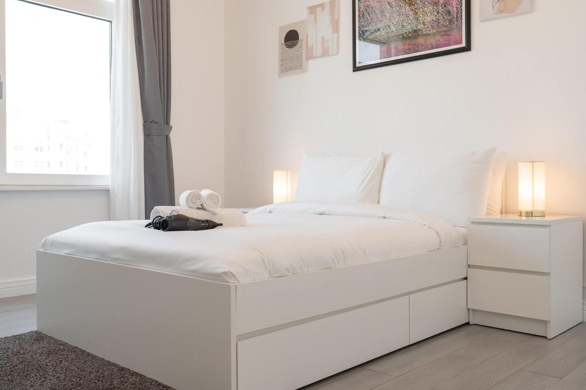 Prestigious 3-bedroom With Access On Palm Jumeirah! Dubai
