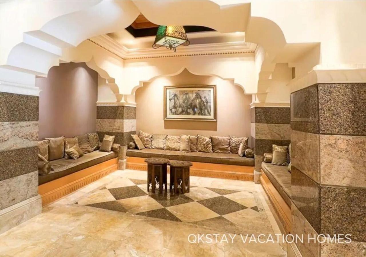 5 Min Walk To Burj Khalifa 2bhk Luxury Downtown Burj Haven Apartment