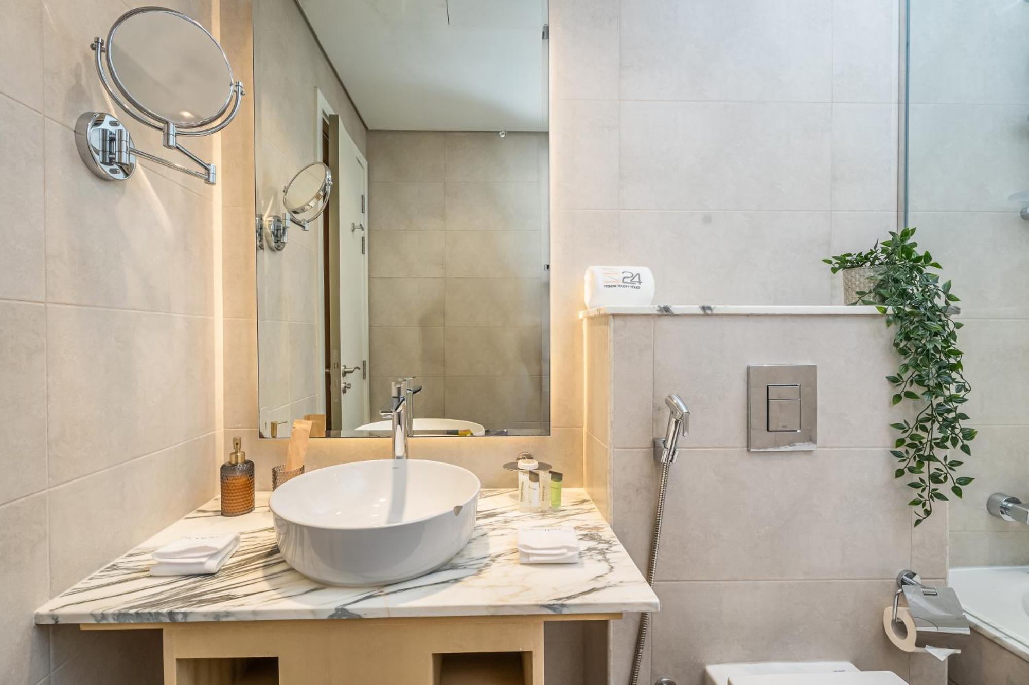 Apartment Luxury 2br Paramount Midtown Infinity Pool Business Bay Dubai