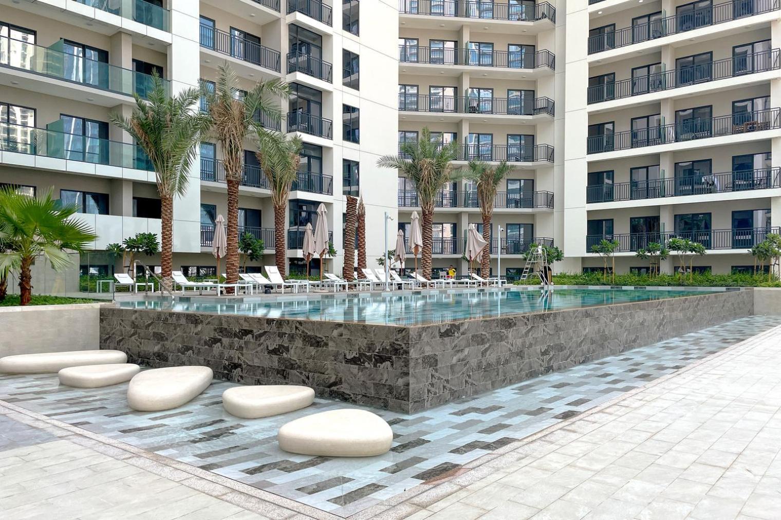 Blueground Zada Tower Pool Gym Parking Dxb-1278 Apartment