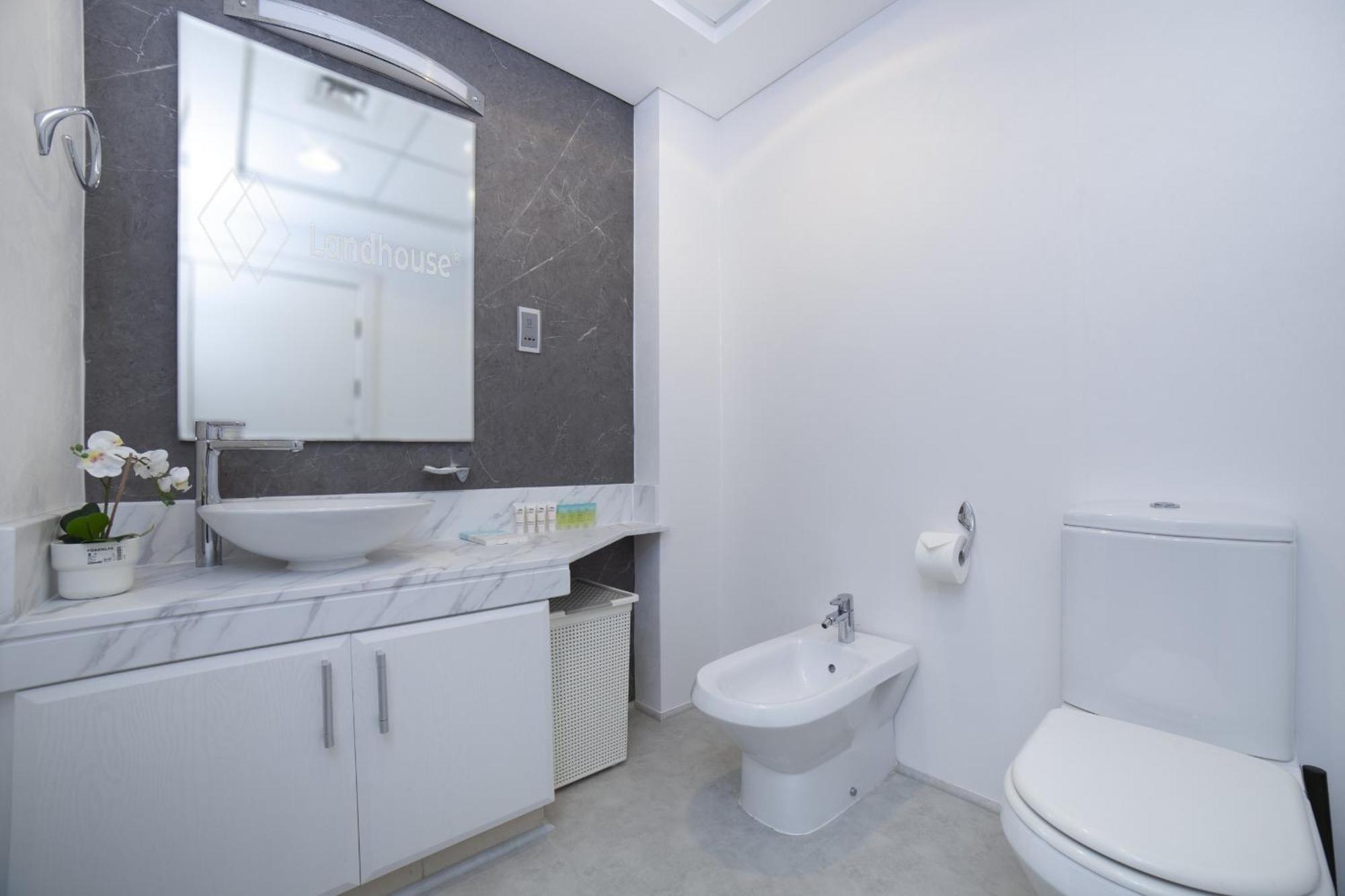 Daire Lux Living On Palm Jumeirah With Pool & Access Dubai