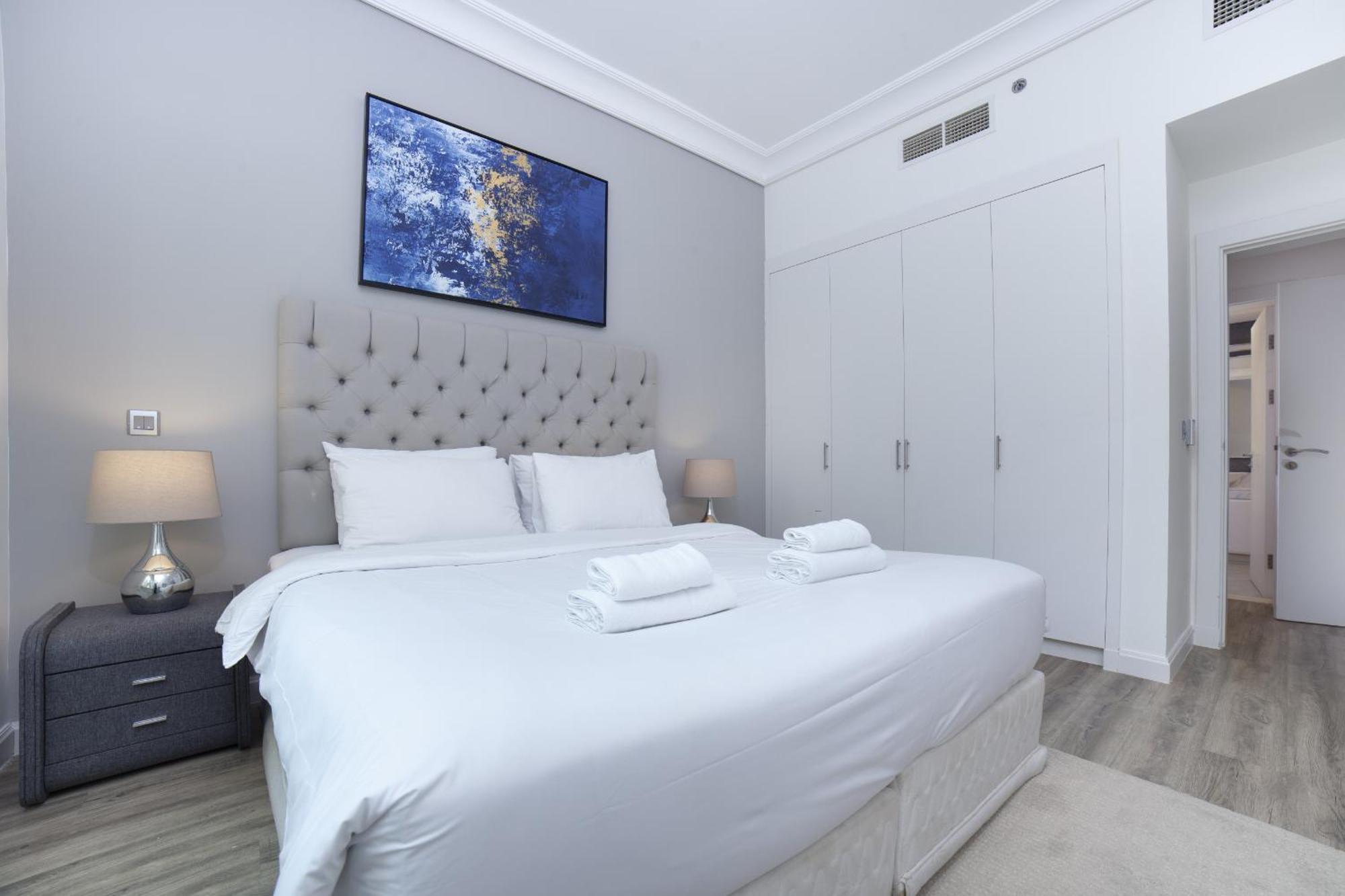 Daire Lux Living On Palm Jumeirah With Pool & Access