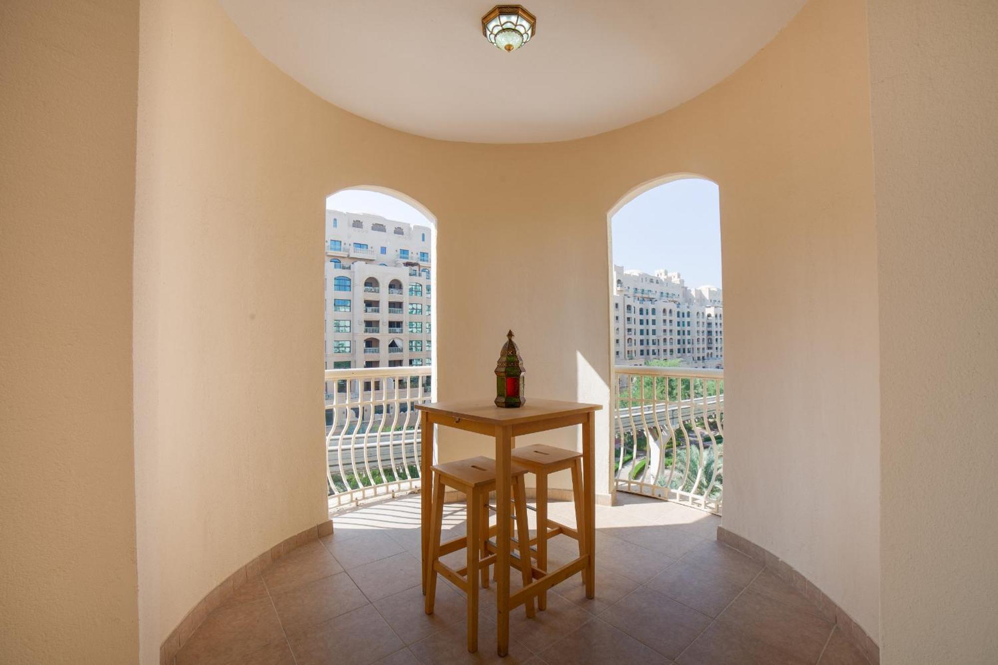 Daire Lux Living On Palm Jumeirah With Pool & Access *