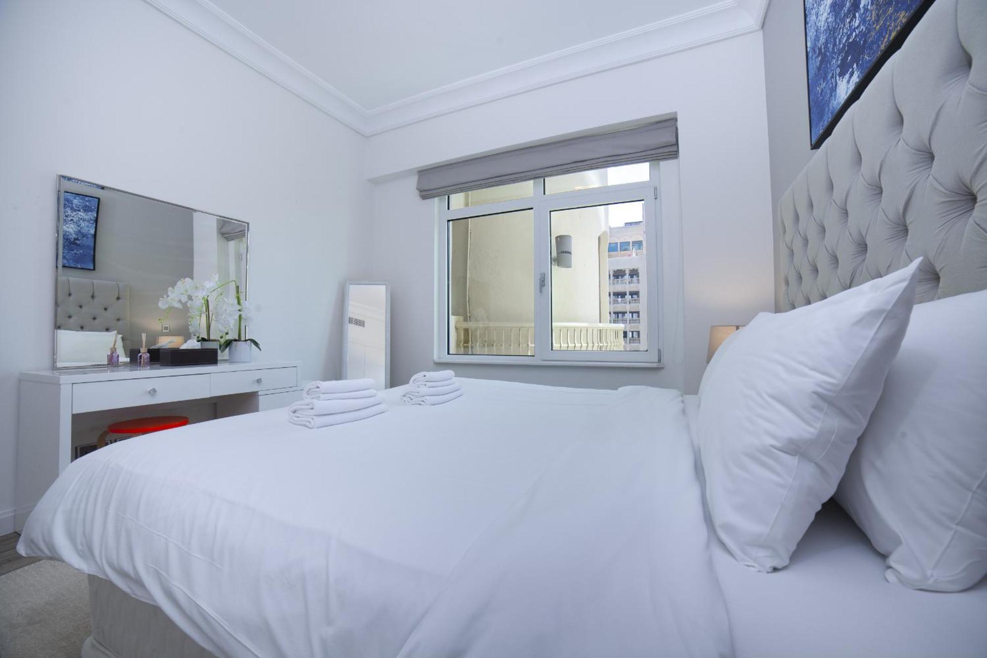 Daire Lux Living On Palm Jumeirah With Pool & Access