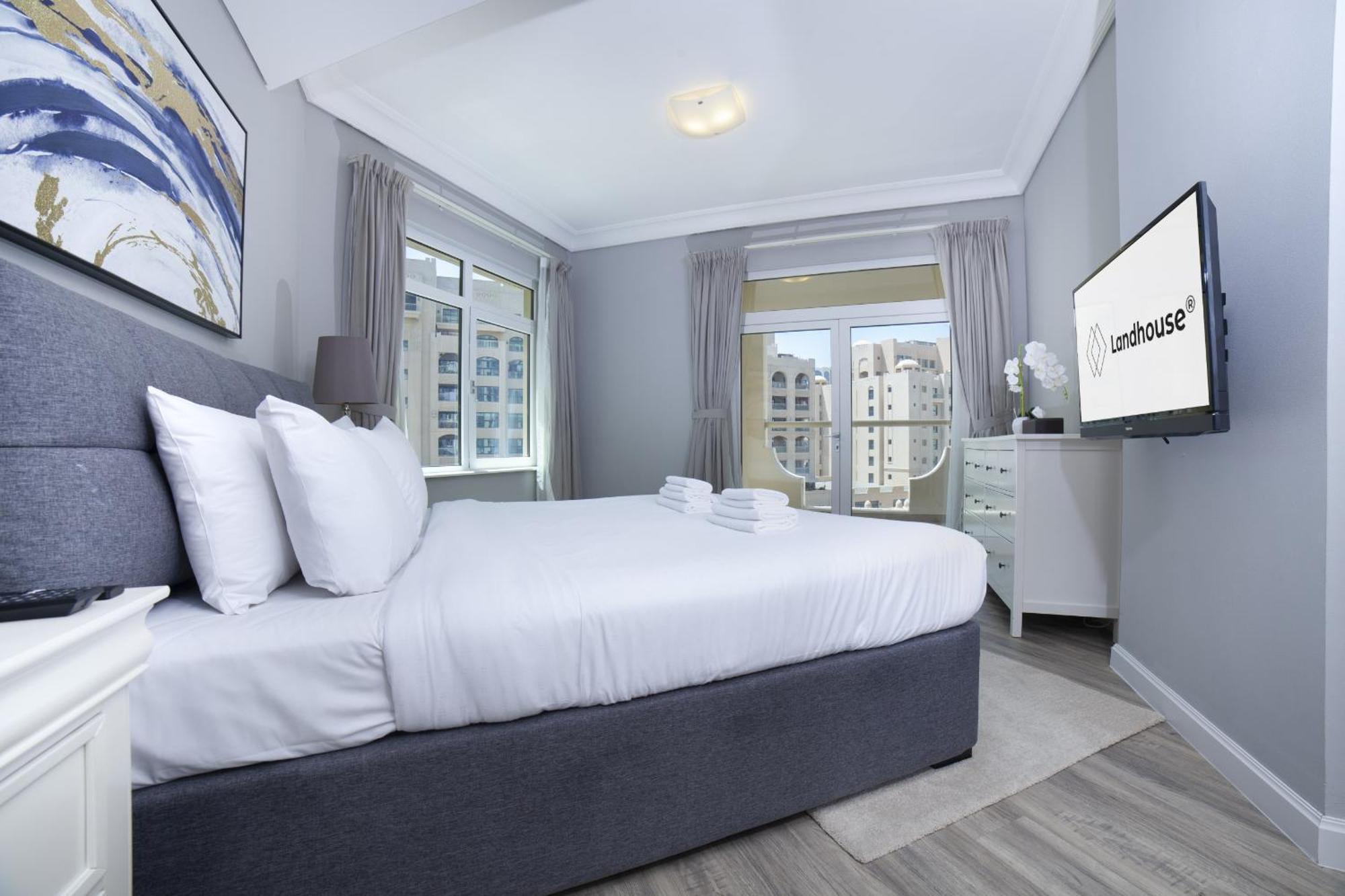 Daire Lux Living On Palm Jumeirah With Pool & Access *