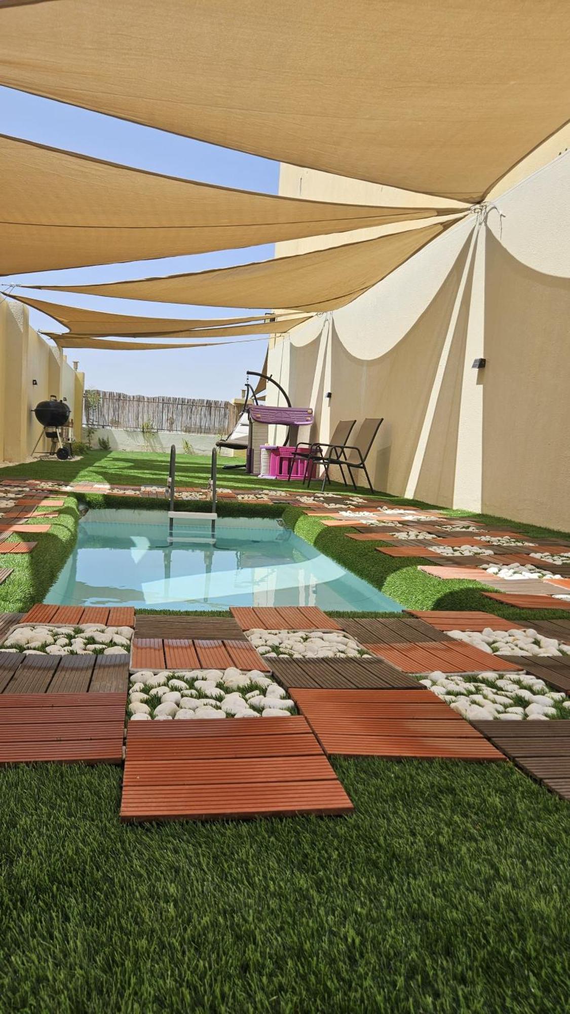 Dubai's Hidden Gem, 3bedroom + Private Pool