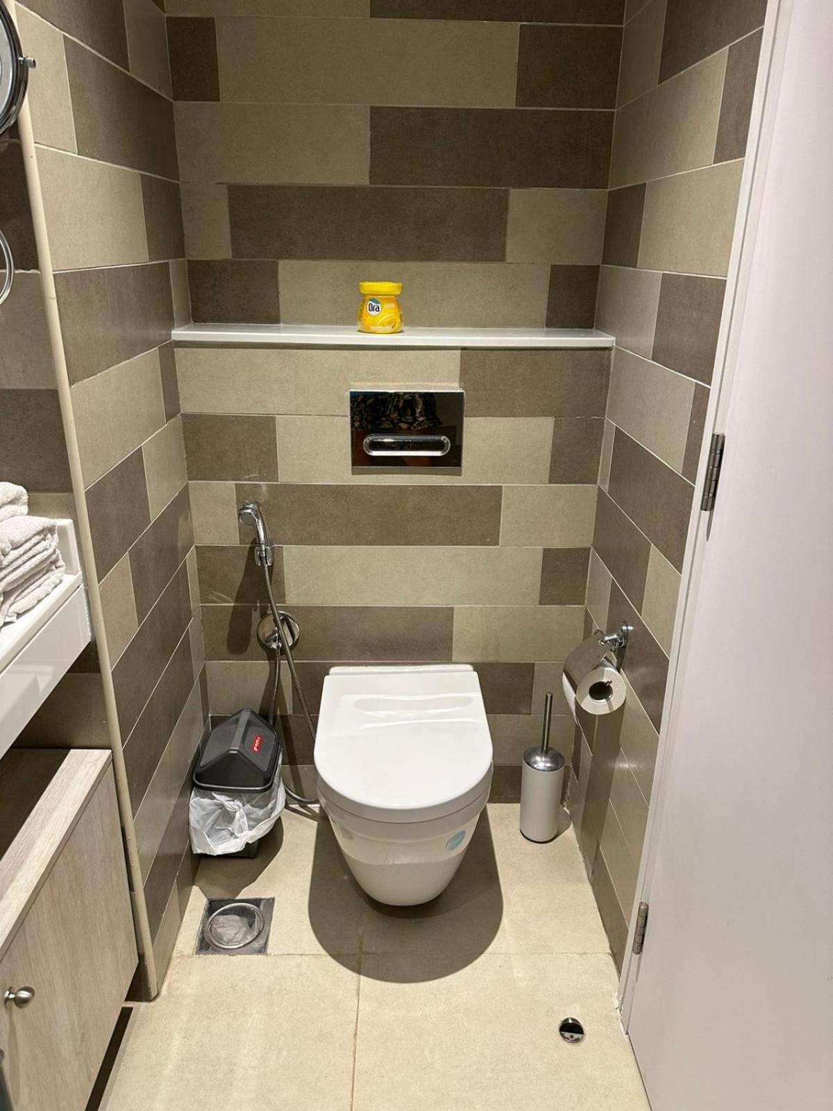 7 Palm Jumeirah Apartment Dubai