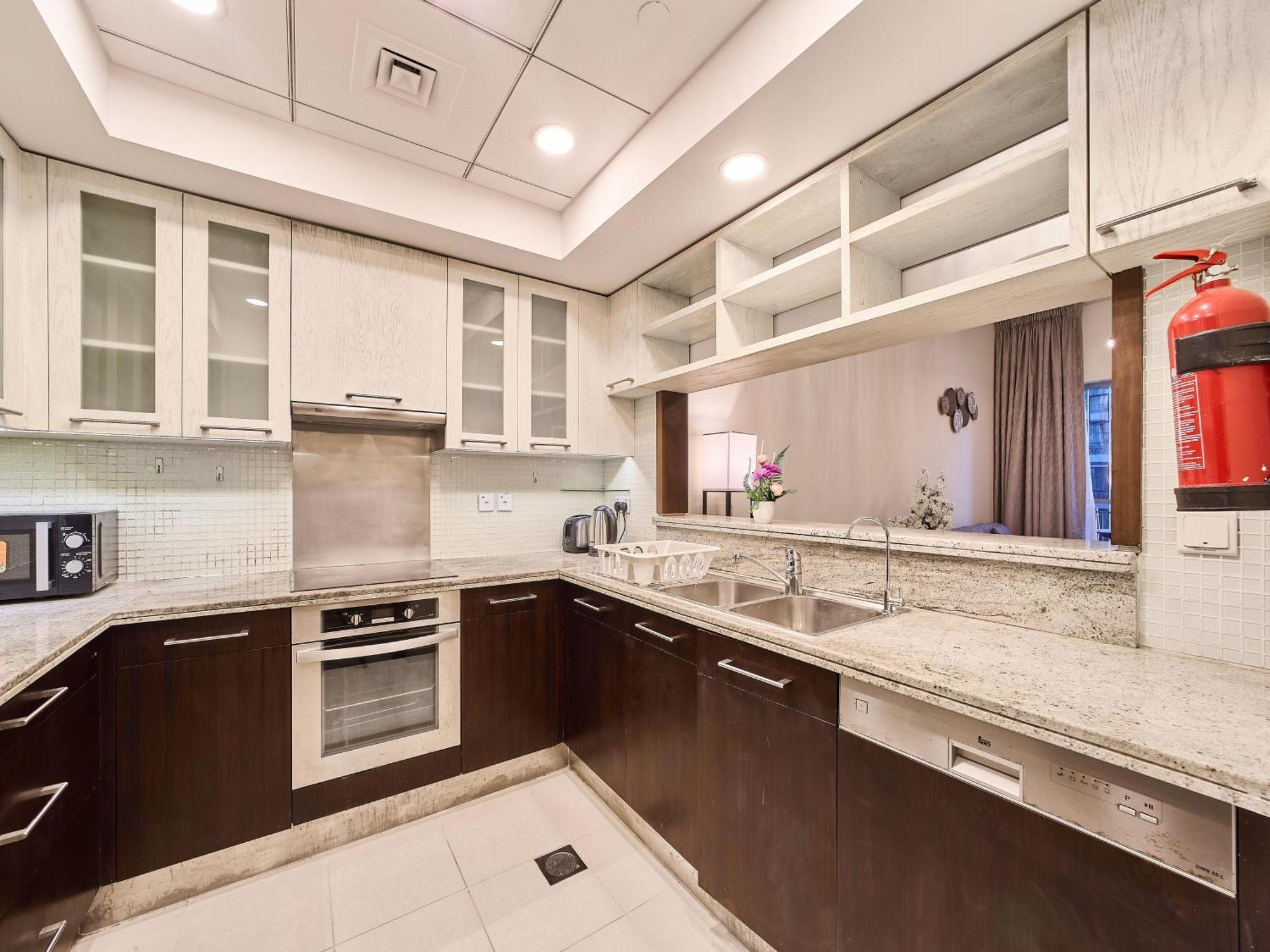 Golden Homes Boulverd 1bhk Blue Heaven Near Mall & Burj Khalifa Downtown Daire *