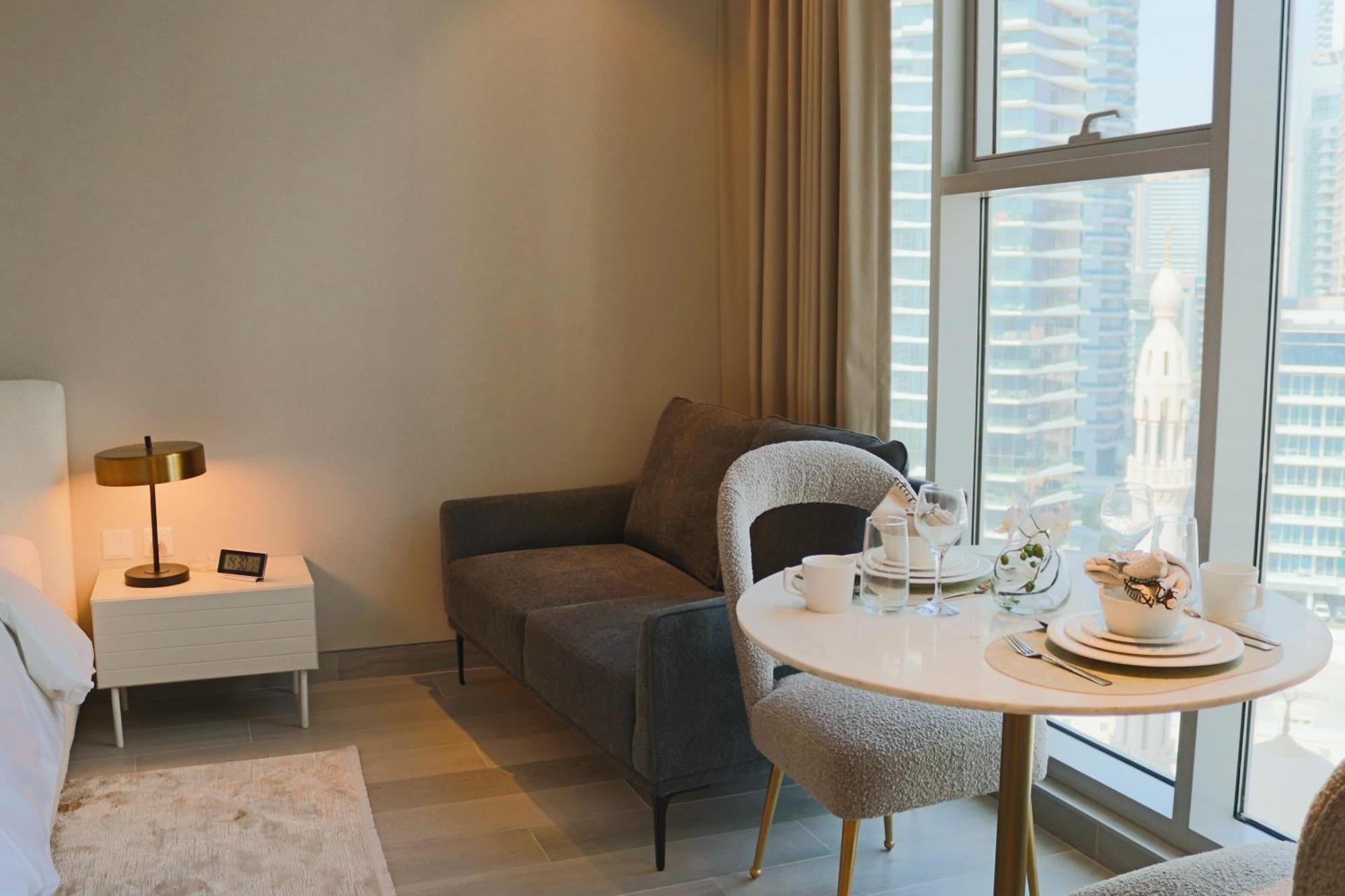 Casa Royale Vacation - Marina Apartment Dubai