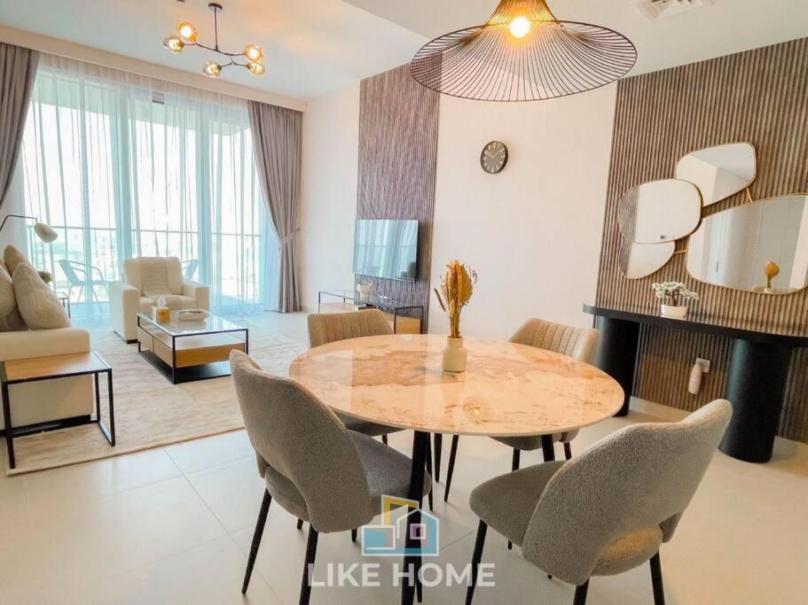 Like - 4203 The Ultimate Living At The Grand Apartment