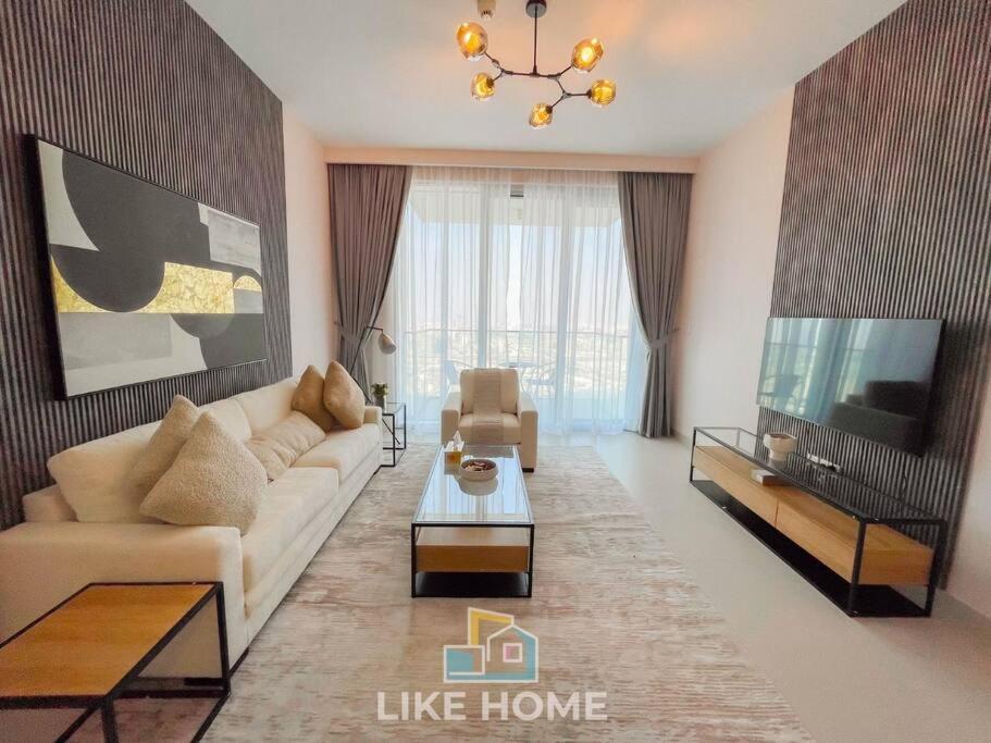 Like - 4203 The Ultimate Living At The Grand Apartment Dubai