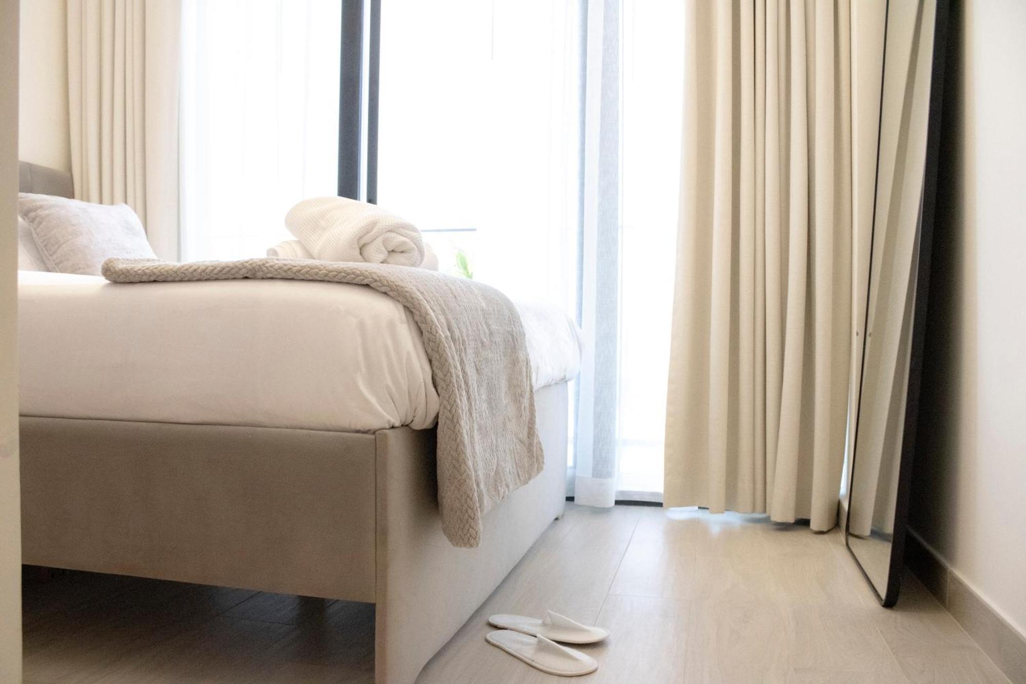Modern 2br Near Downtown Sleeps 6 Pool And Gym *