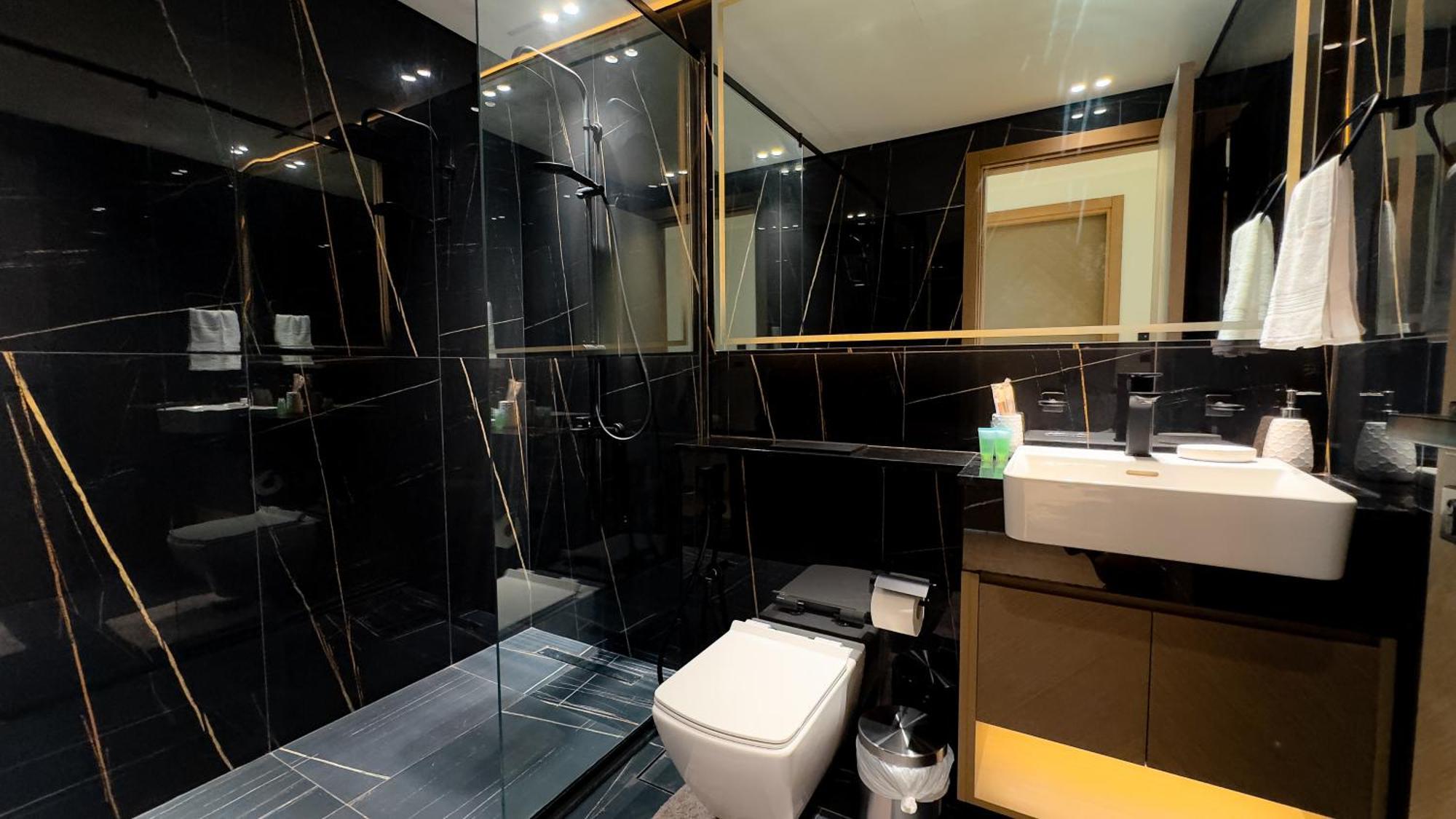 Binghatti Corner Apartment *