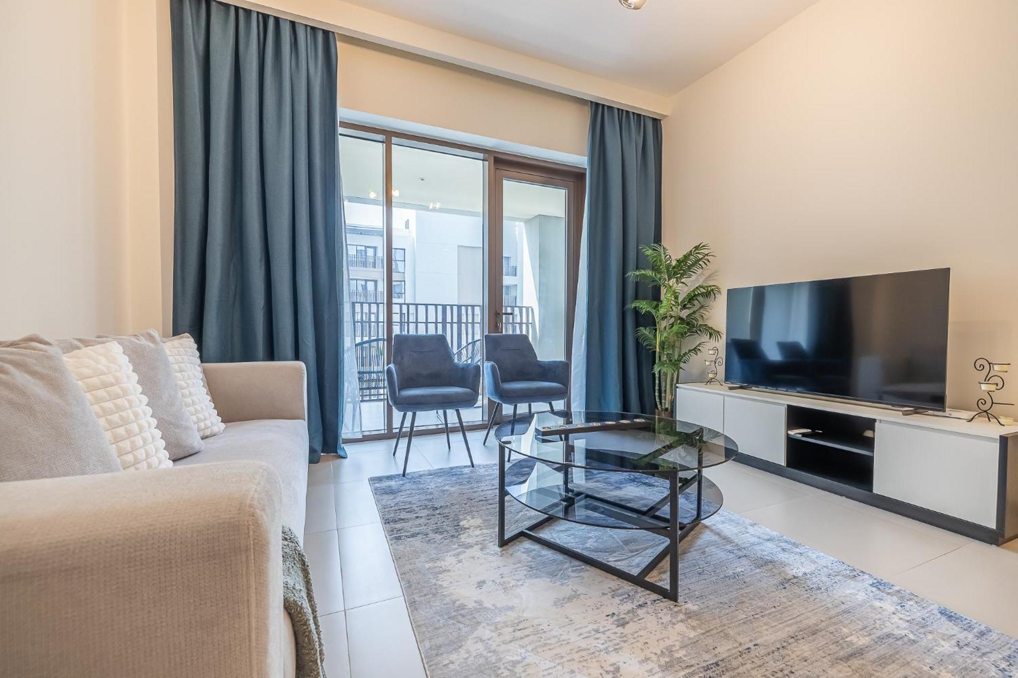 Daire Exquisite 1Bdr Apartment In Creek With Pool View